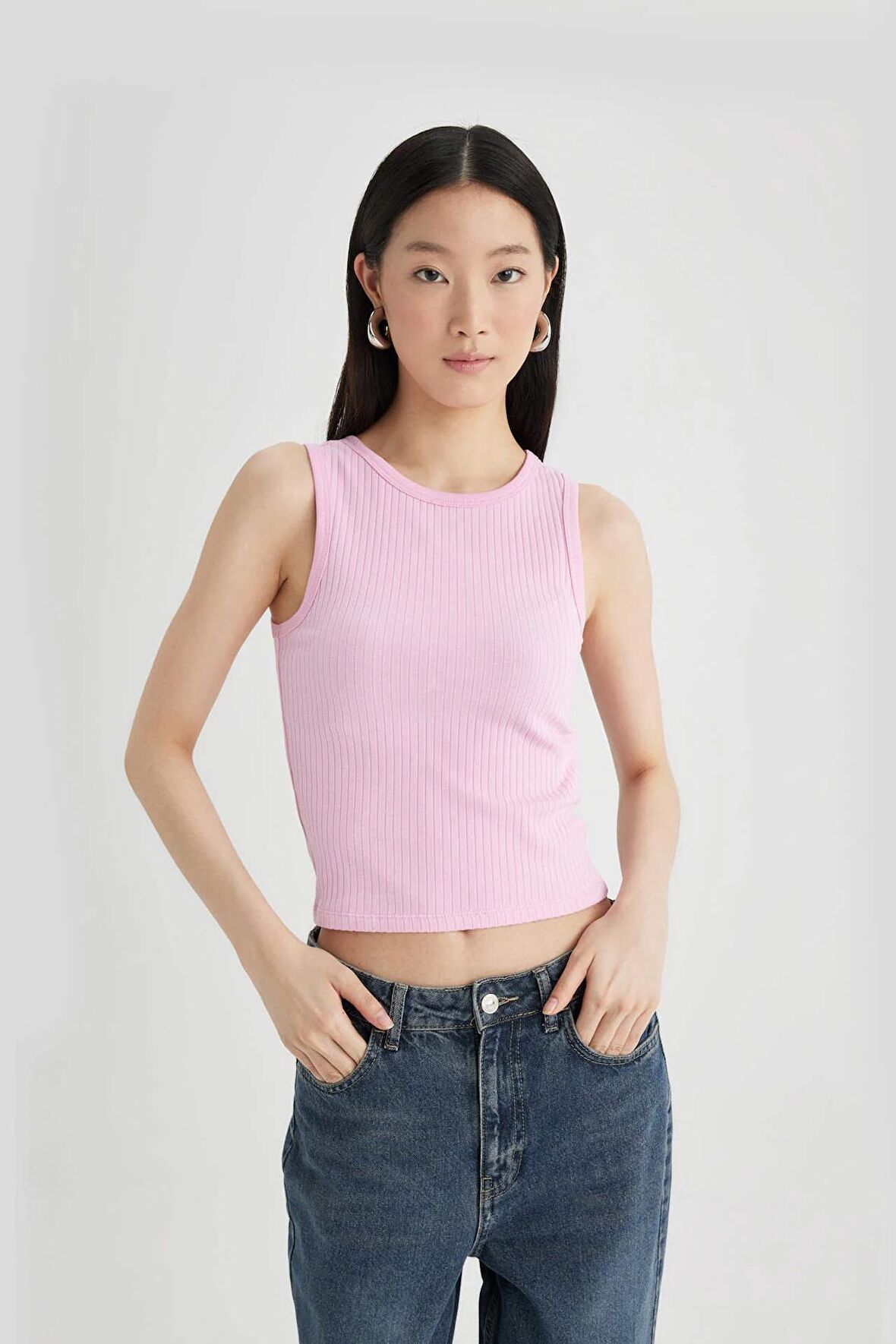 DeFacto Slim Fit Dar Kesim Halter Yaka Fitilli Kaşkorse Atlet A8859AX24SPPN666