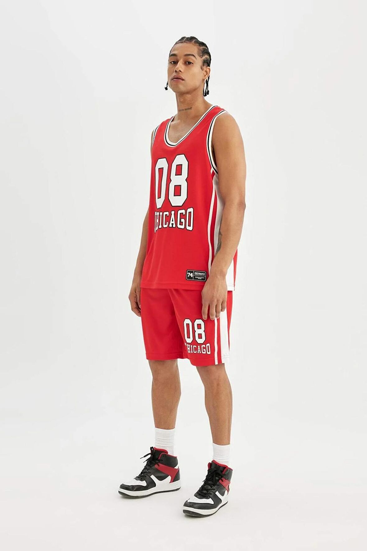 DeFactoFit Standart Fit Sporcu Kısa Paça Ağır Kumaş Şort C2422AX24SMRD303