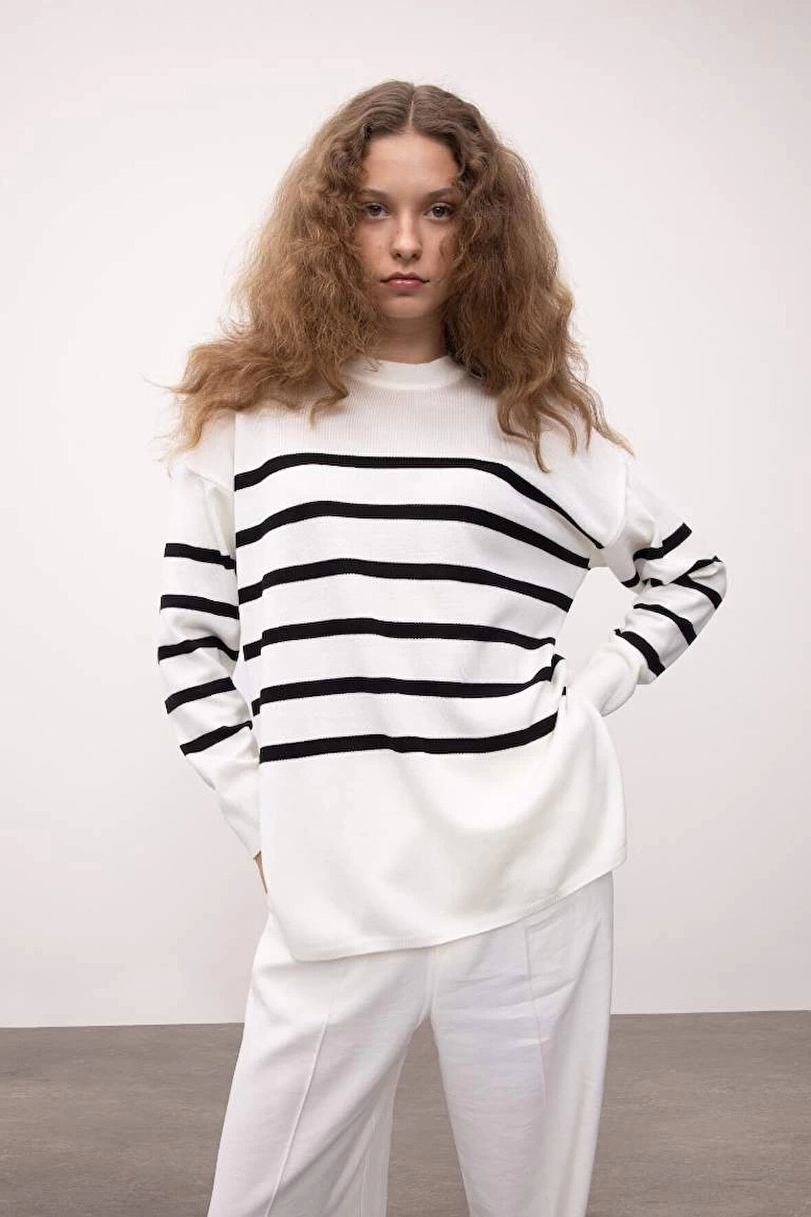 S7517 Relax Fit Çizgili Triko Tunik Kazak