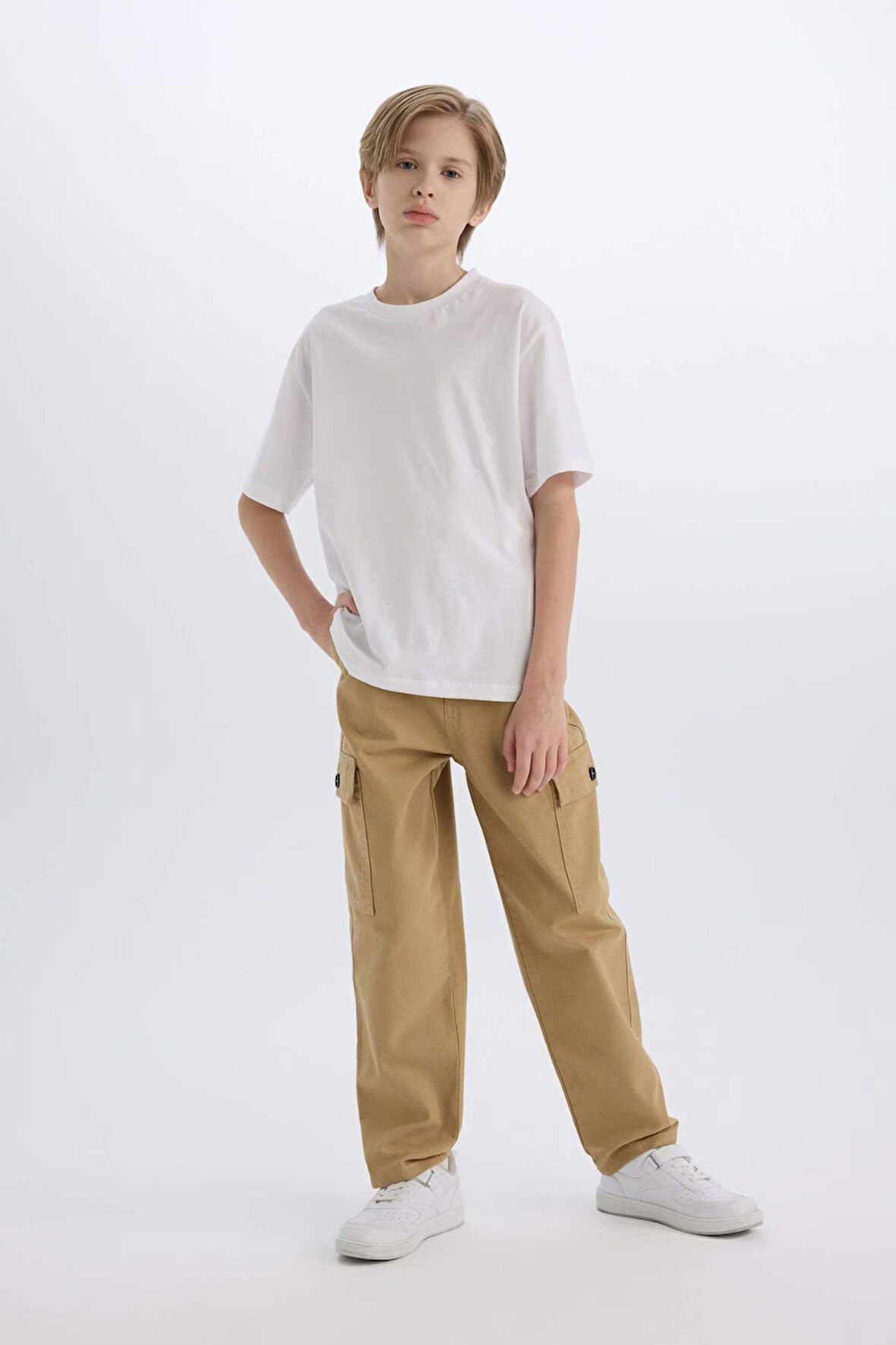 Erkek Çocuk Loose Fit Standart Paça Gabardin Pantolon