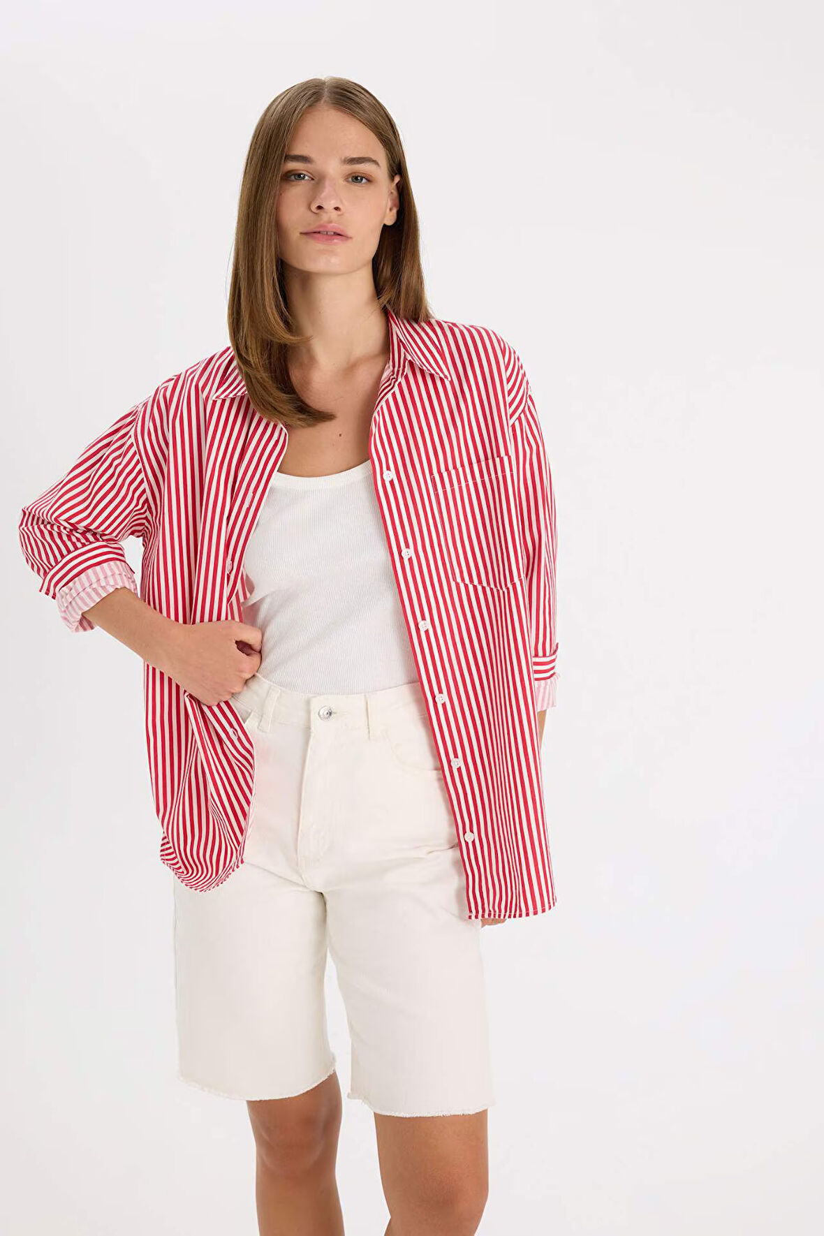 DeFacto Oversize Geniş Kalıp Cepli Çizgili Poplin Uzun Kollu Gömlek B1132AX24AURD54
