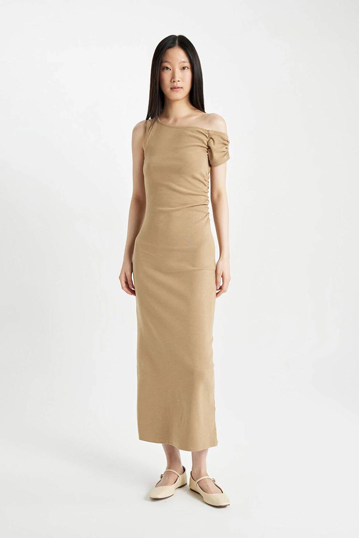 DeFacto Bodycon Tek Omuzlu Fitilli Kaşkorse Kısa Kollu Midi Elbise D1448AX24SMBN124