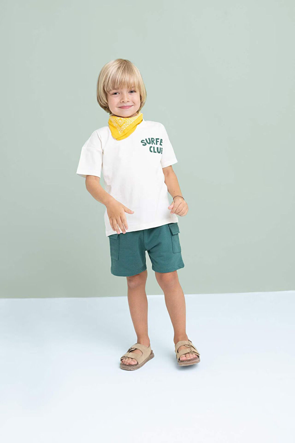 DeFacto Erkek Bebek Cepli Şort C9195A524SMGN259