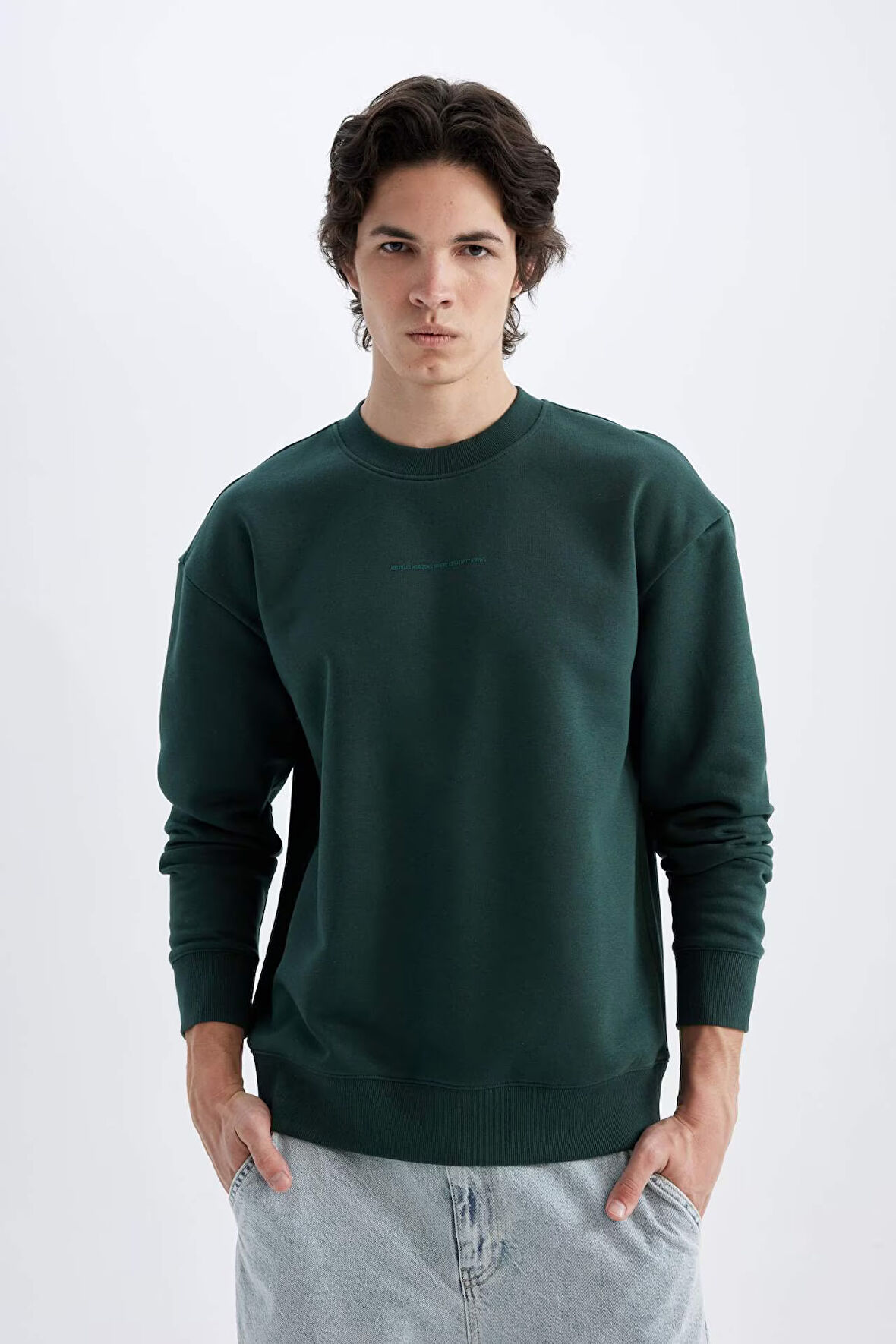 DeFacto Boxy Fit Bisiklet Yaka Baskılı Sweatshirt X8282AZ24AUGN536