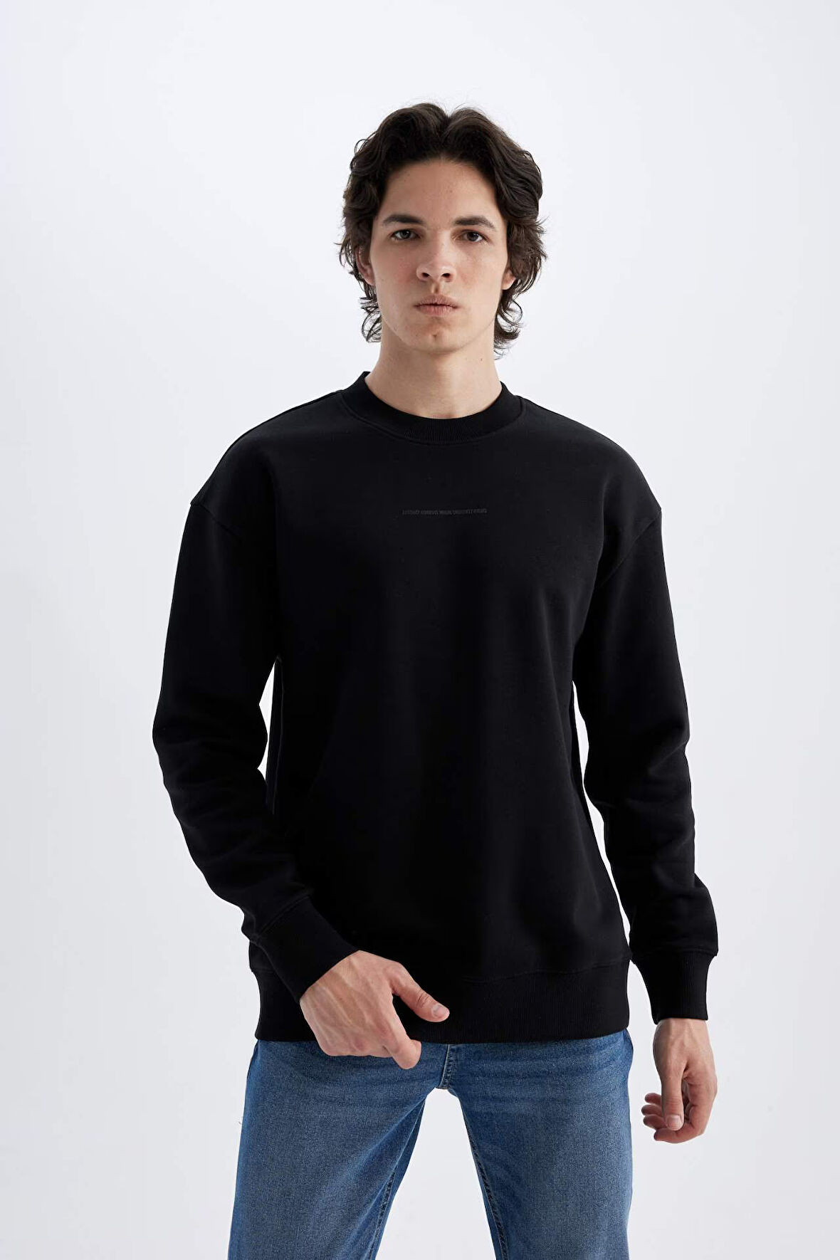 DeFacto Boxy Fit Bisiklet Yaka Baskılı Sweatshirt X8282AZ24AUBK81