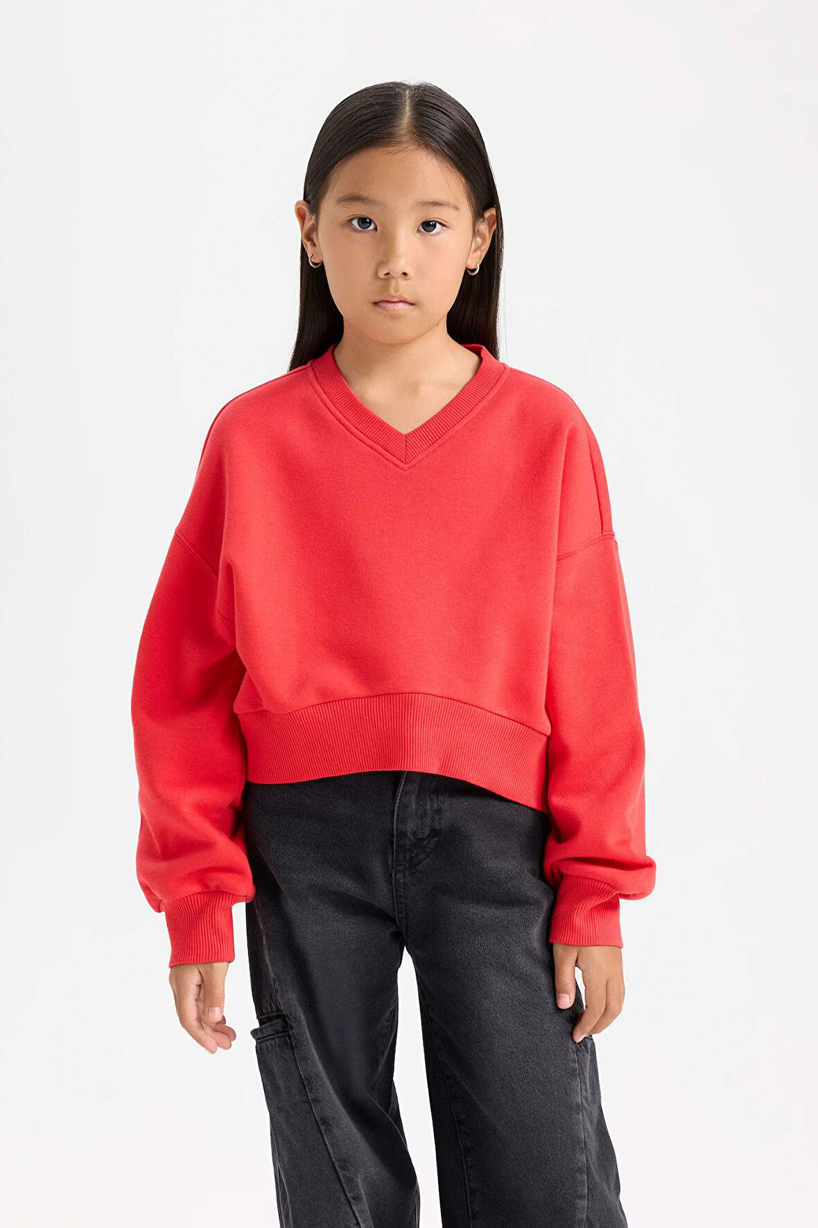 DeFacto Kız Çocuk Cropped Fit V Yaka Basic Düz Sweatshirt D7047A824WNRD348