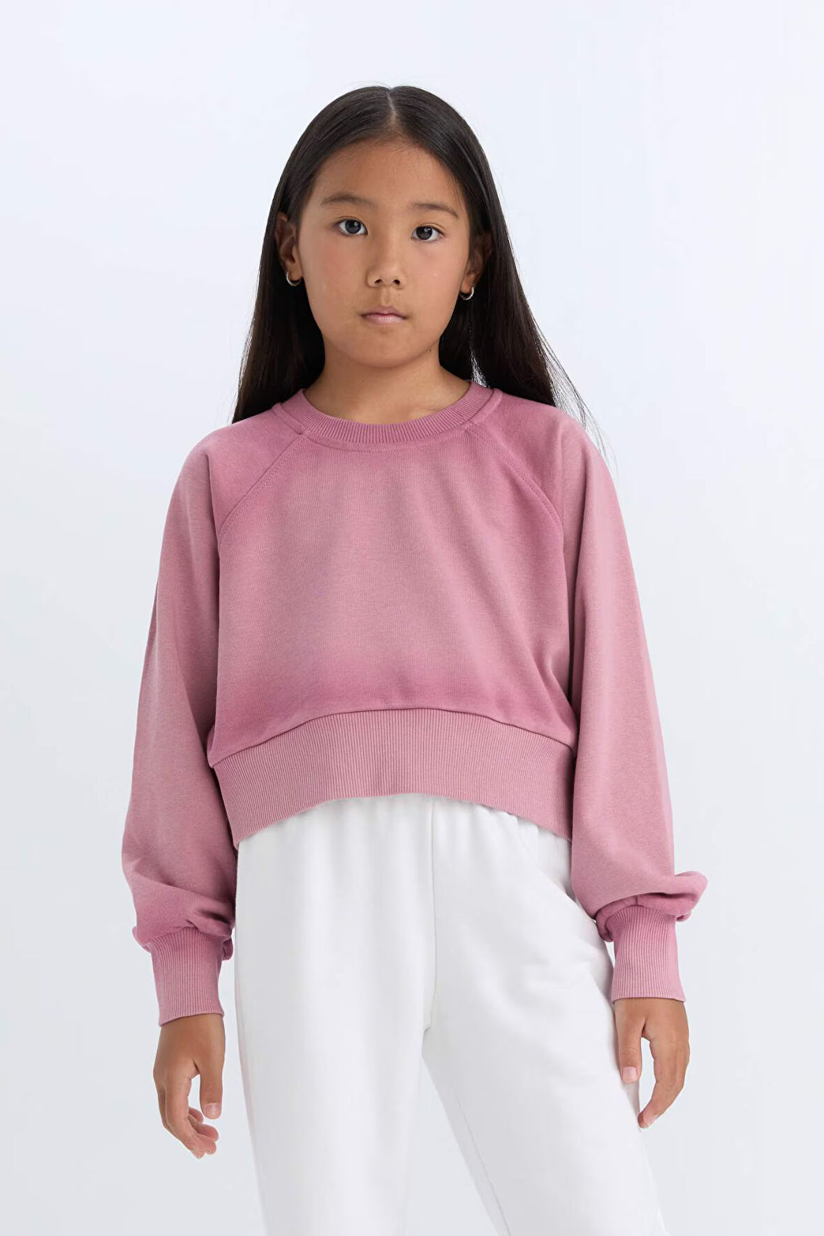 DeFacto Kız Çocuk Relax Fit Bisiklet Yaka Crop Basic Düz Sweatshirt D6994A824WNBR277