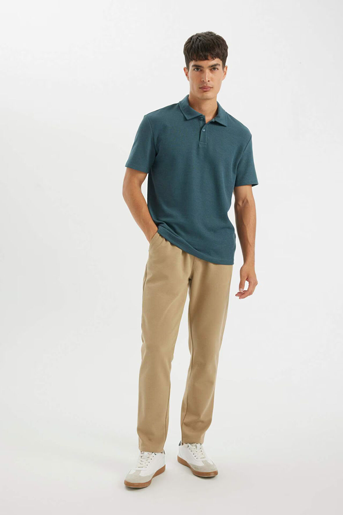 DeFacto Jogger Pantolon Basic Düz Beli Bağcıklı Cepli Düz Paça C6022AX24AUBG656