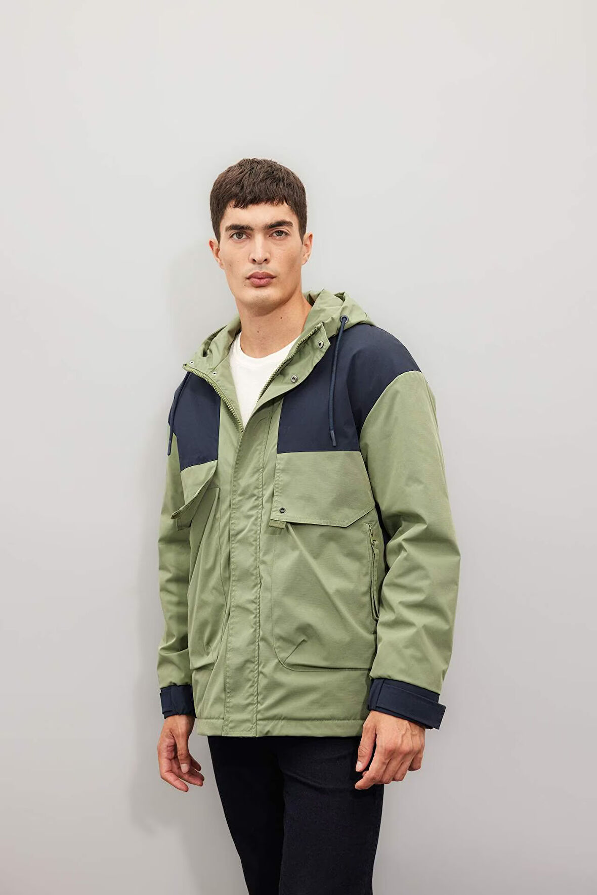 Regular Fit Kapüşonlu Mont