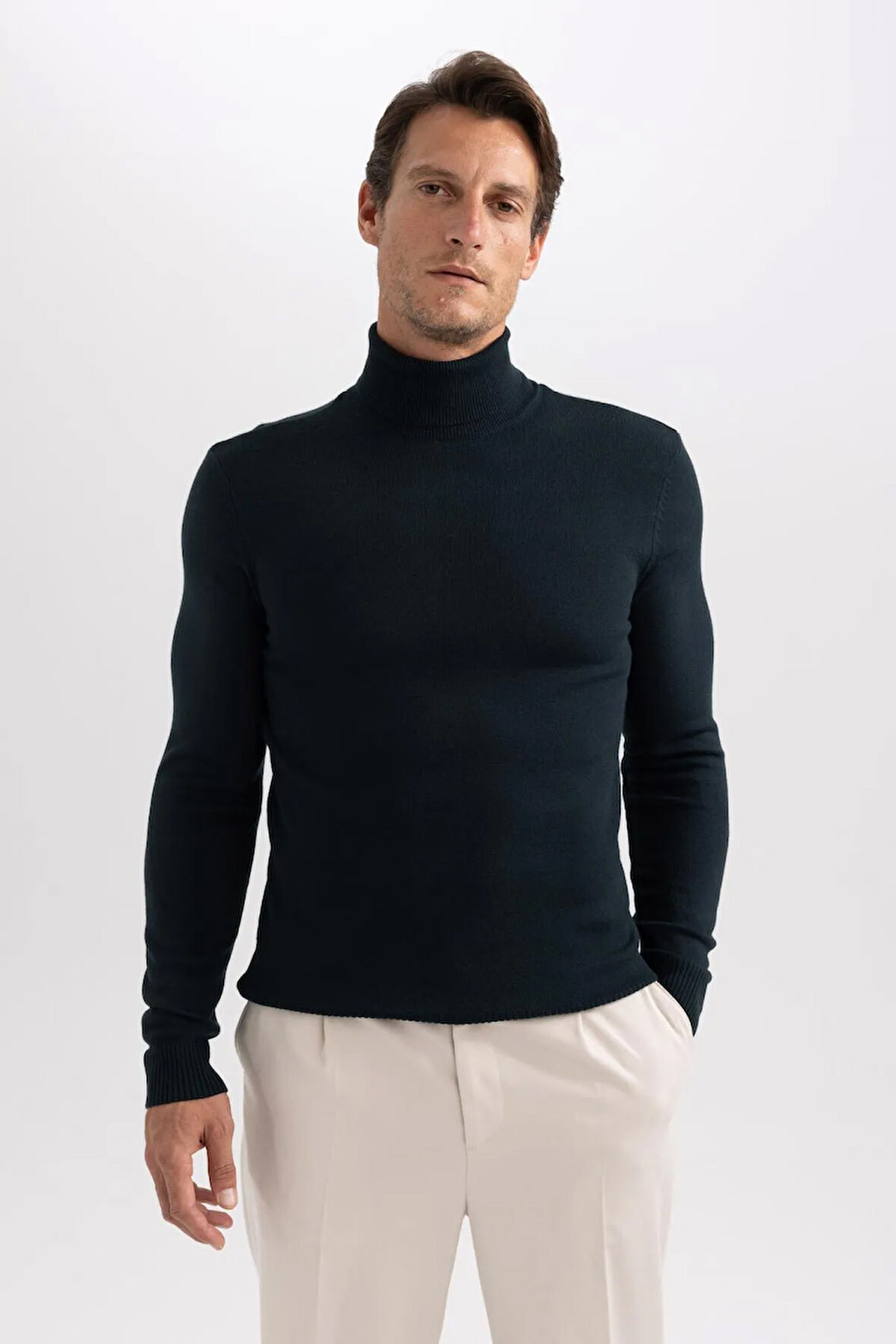 Slim Fit Balıkçı Yaka Kazak