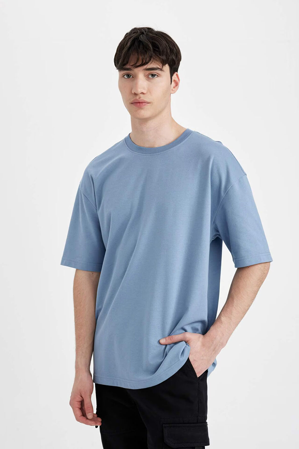 Oversize Fit Bisiklet Yaka Ağır Kumaş Kısa Kollu Tişört