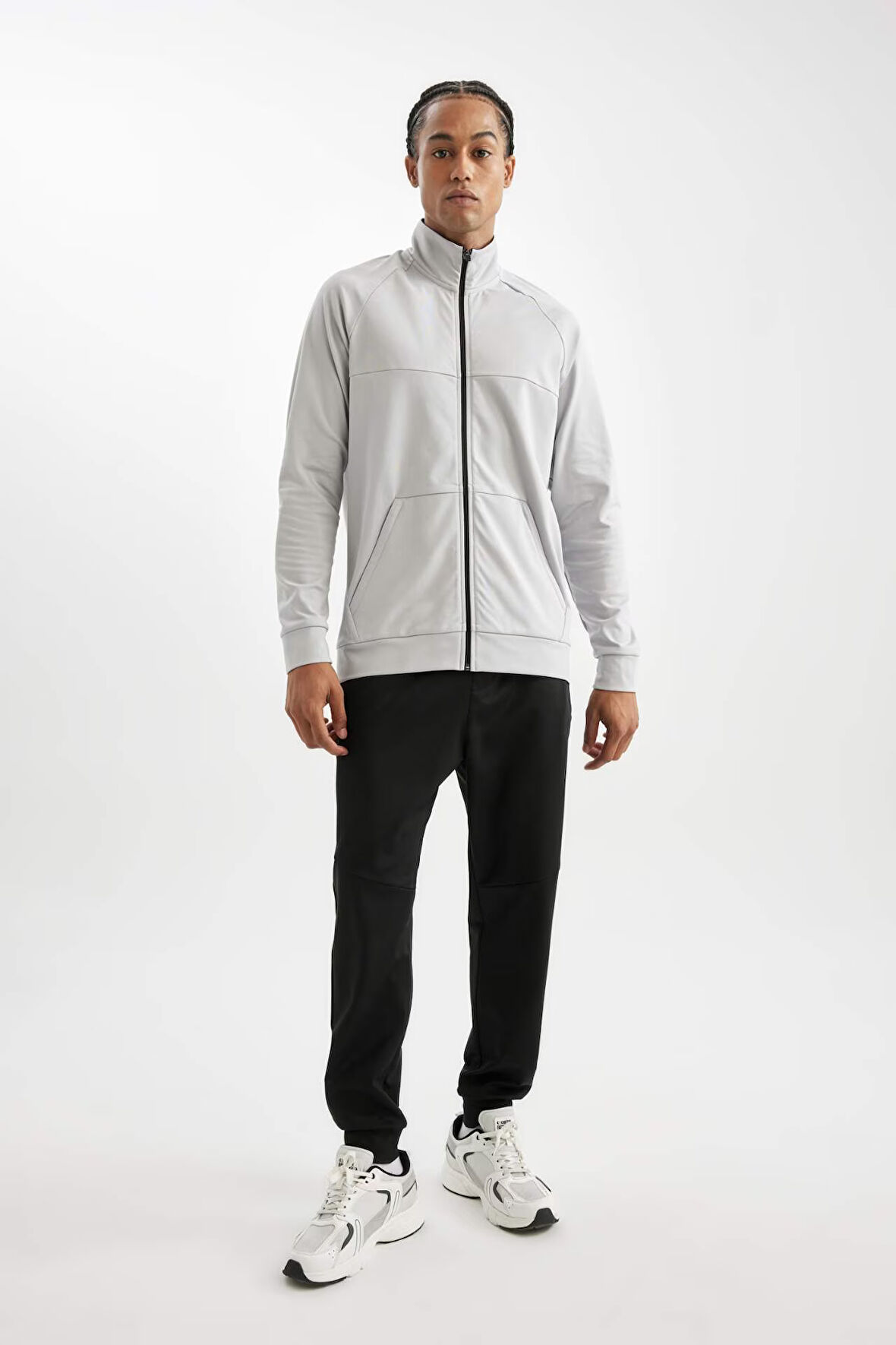 DeFactoFit  Sporcu Jogger Eşofman Altı Standart Fit Fermuar Cepli Skuba Dalgıç Kumaş D1896AX24AUBK81
