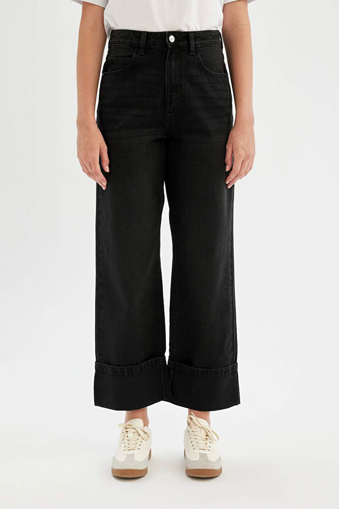 Relax Fit Yüksek Bel Bilek Boy Jean Pantolon