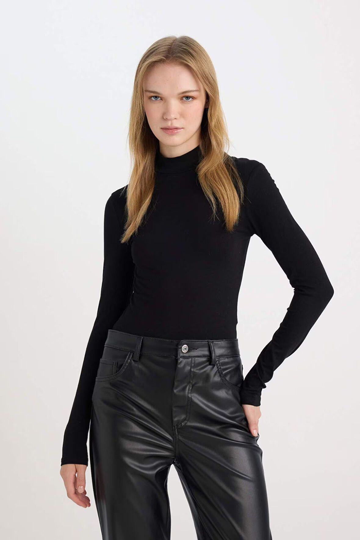 Coool Yarım Balıkçı Yaka Basic Düz Uzun Kollu Bodysuit