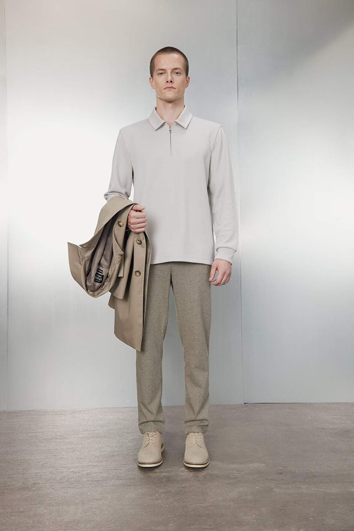 DeFacto Gabardin Pantolon Tailored Regular Fit Normal Kesim Cepli Düz Paça A8102AX24AUER37