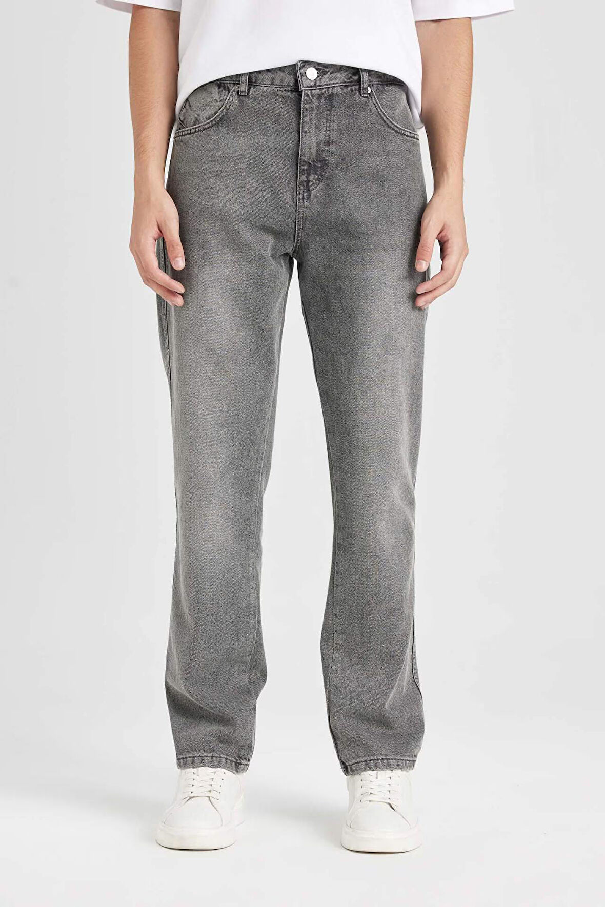Straight Fit Normal Kalıp Normal Bel Boru Paça Jean Pantolon