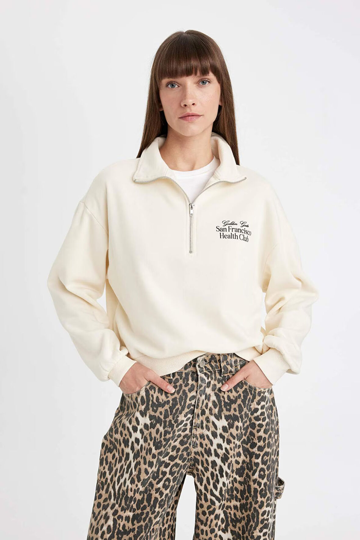DeFacto Regular Fit Baskılı Yarım Fermuarlı Dik Yaka Kalın Sweatshirt D5298AX24AUBG759