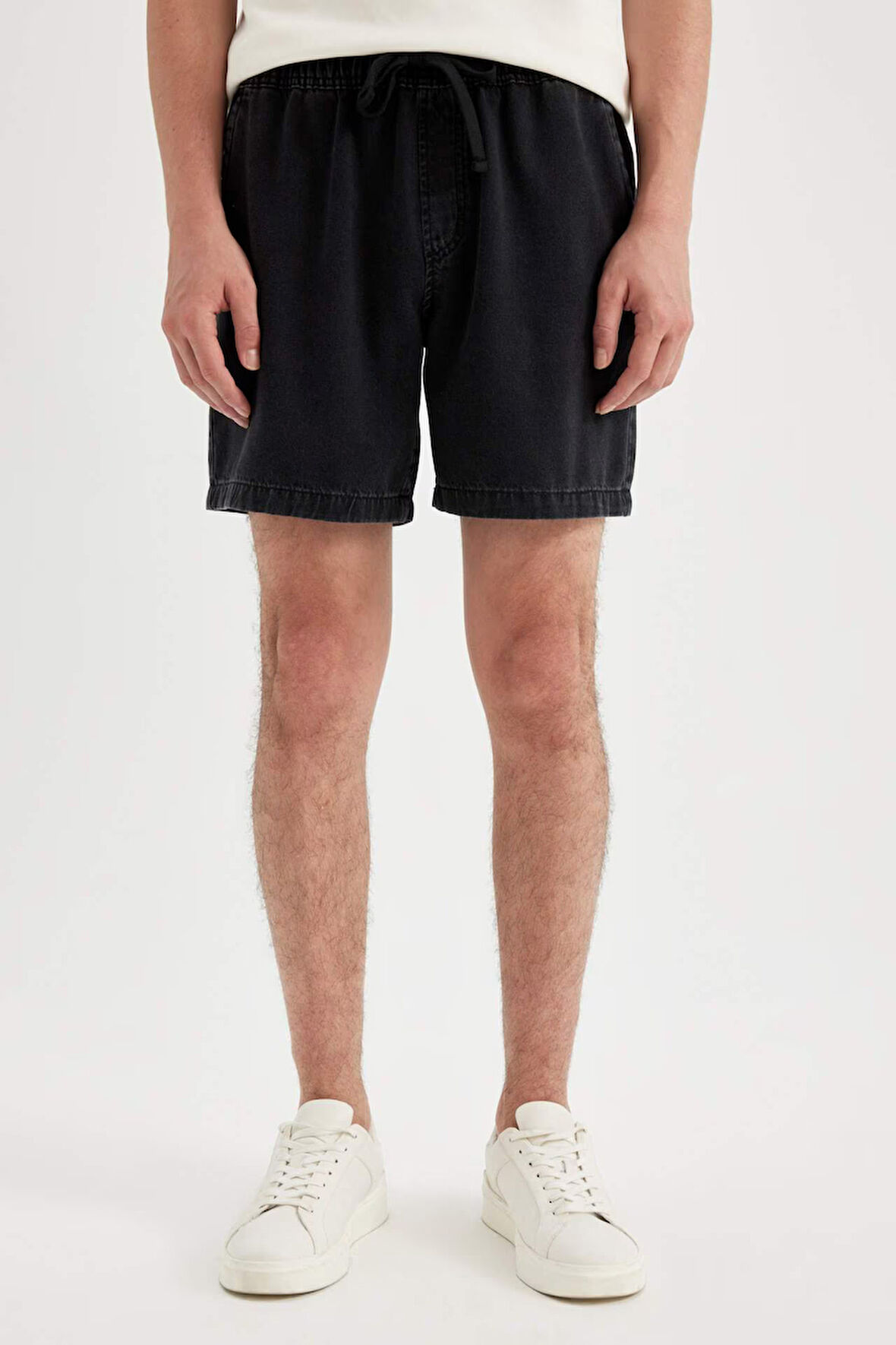 DeFacto Relax Fit Bermuda Şort D4390AX24SMNM36