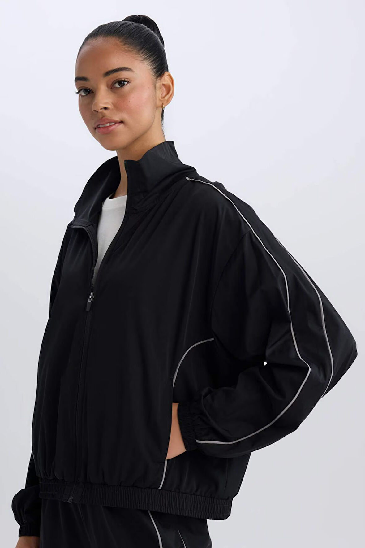 DeFactoFit Oversize Geniş Kalıp Cepli Dokuma Sporcu Fermuarlı Hırka C9625AX25SPBK81