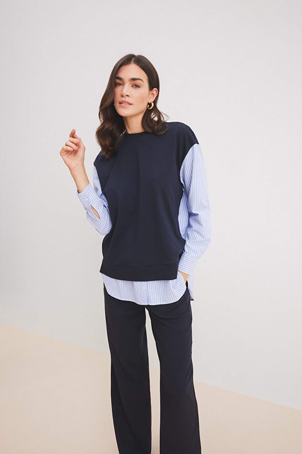 DeFacto Bisiklet Yaka Çizgili Gömlek Görünümlü Sweatshirt Tunik E1393AX25SPNV243