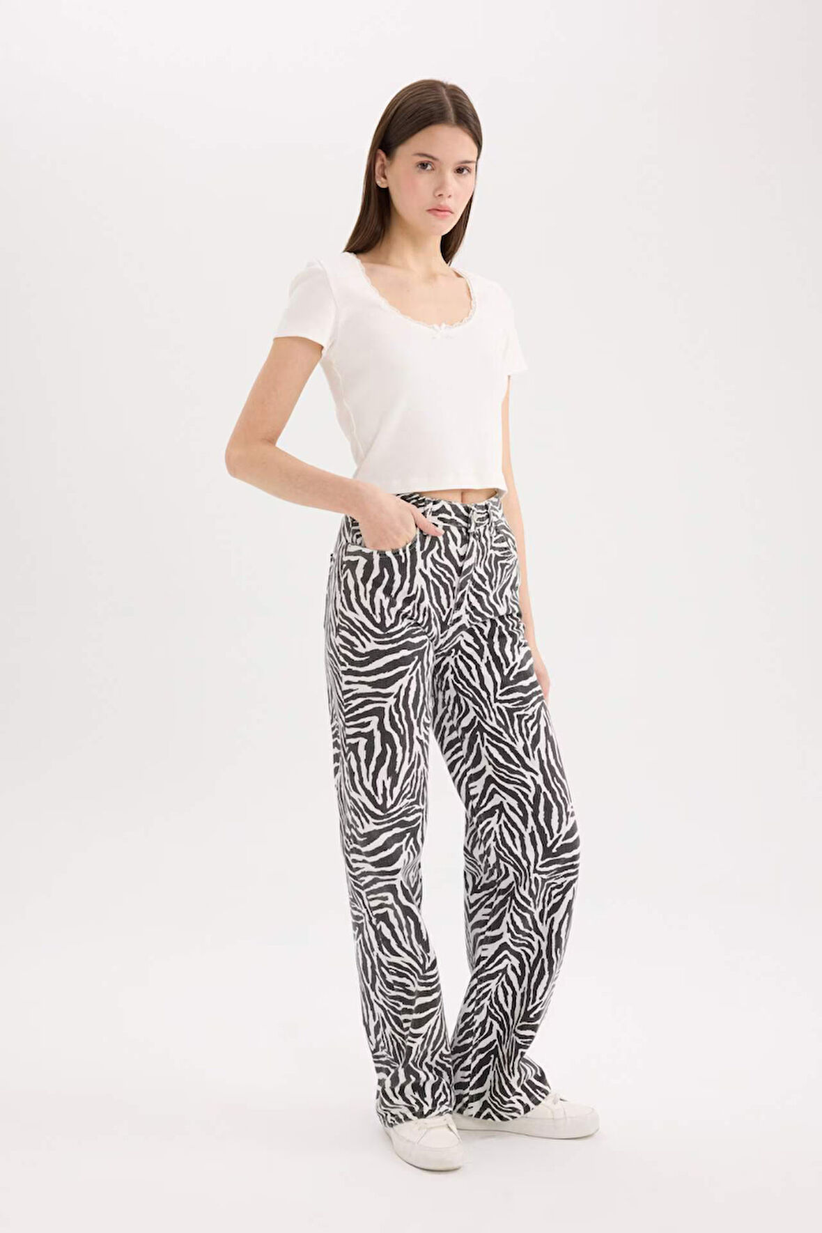 DeFacto Straight Fit Gabardin Pantolon Zebra Desenli Normal Bel Standart Boy E4134AX25SPBK27