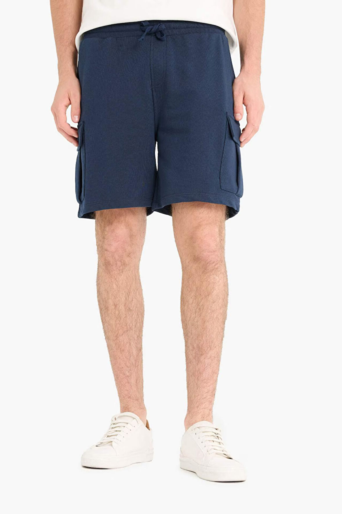 Regular Fit Beli Bağcıklı Kargo Cepli Şort