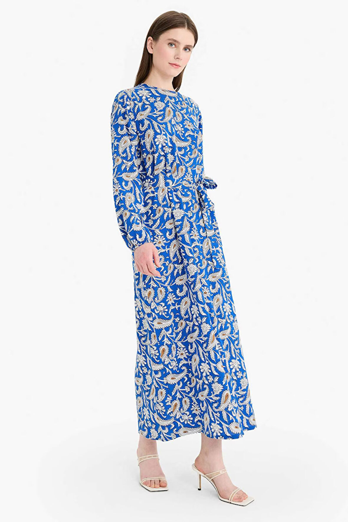 Regular Fit Bisiklet Yaka Çiçek Desenli Uzun Kollu Maxi Elbise