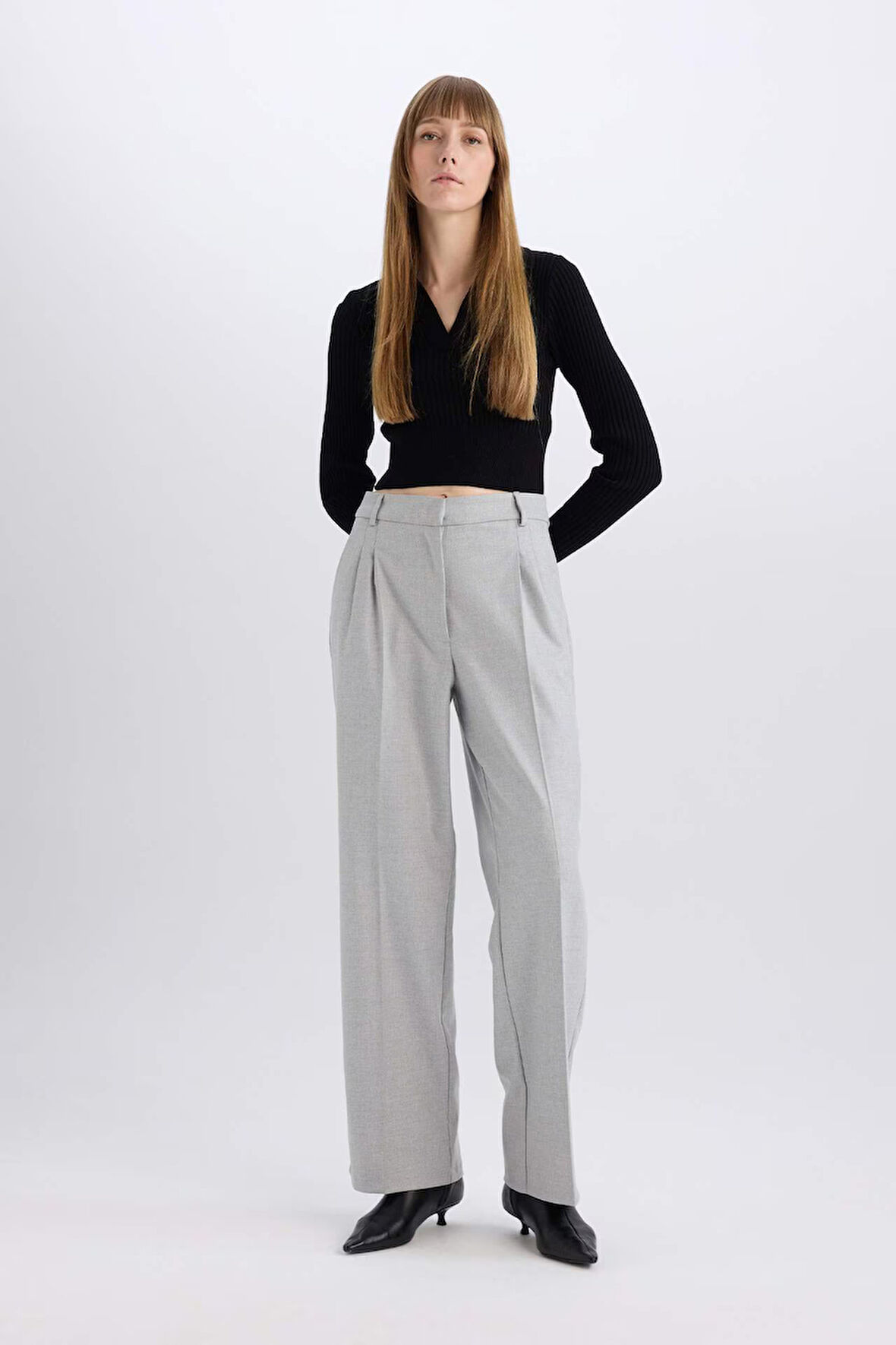 DeFacto Wide Leg Flanel Kışlık Pantolon Yüksek Bel Geniş Düz Paça Pensli E6127AX24WNGR93