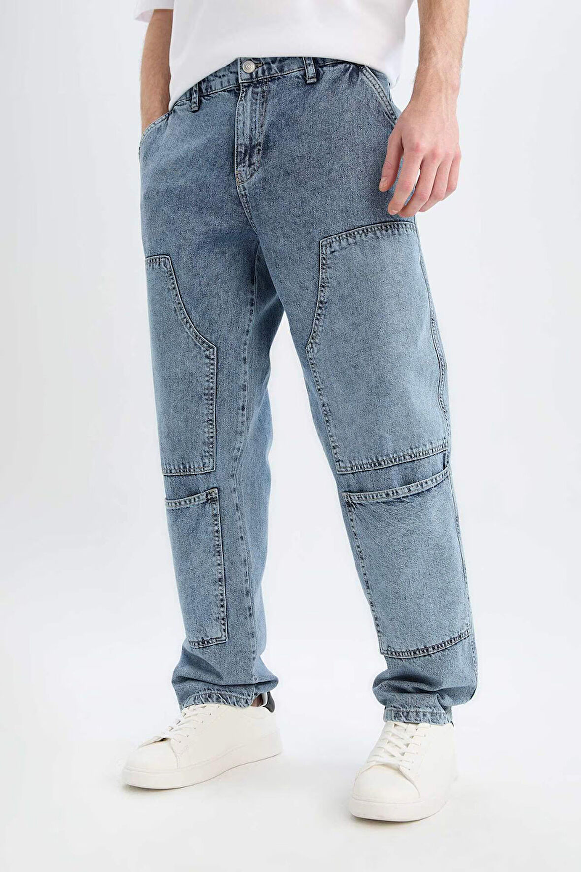 DeFacto %100 Pamuk Relax Fit Rahat Kesim Düz Paça Jean Pantolon D7284AX25SPNM28