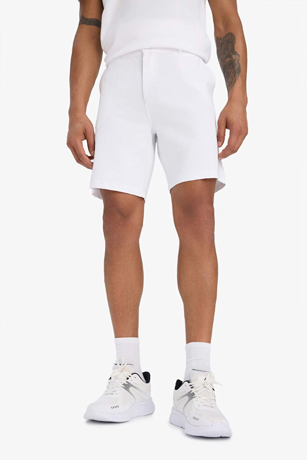 DeFactoFit Standart Fit Sporcu Kısa Paça Şort