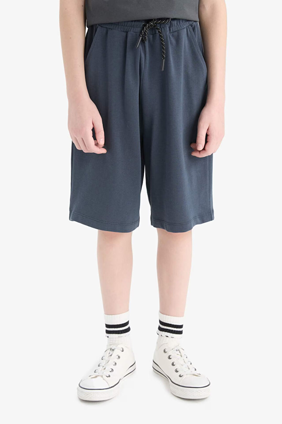 Erkek Çocuk Beli Lastikli Şort