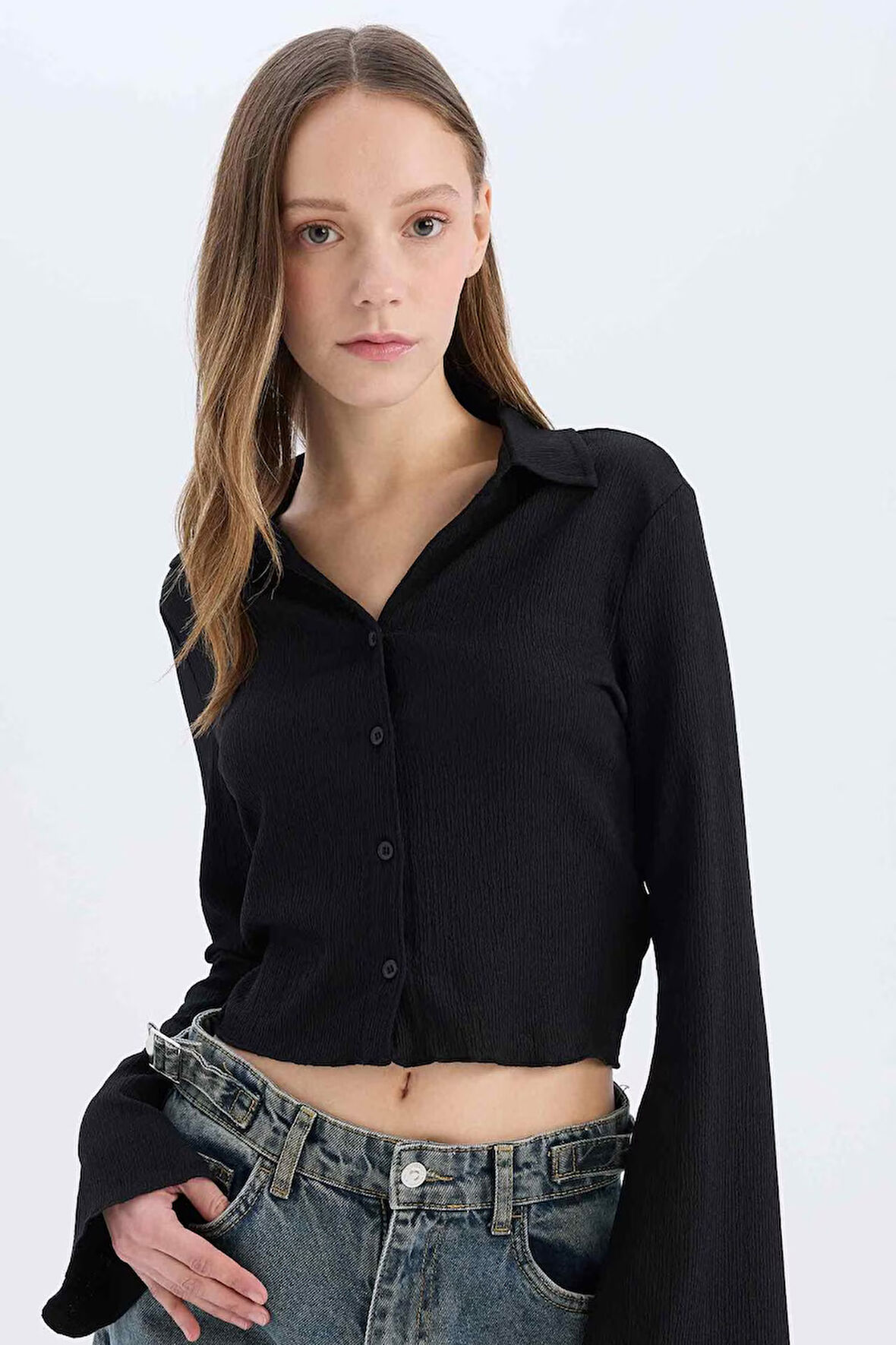 	Coool Fitted Basic Düz Düğmeli Uzun Kollu Crop Beyaz Gömlek