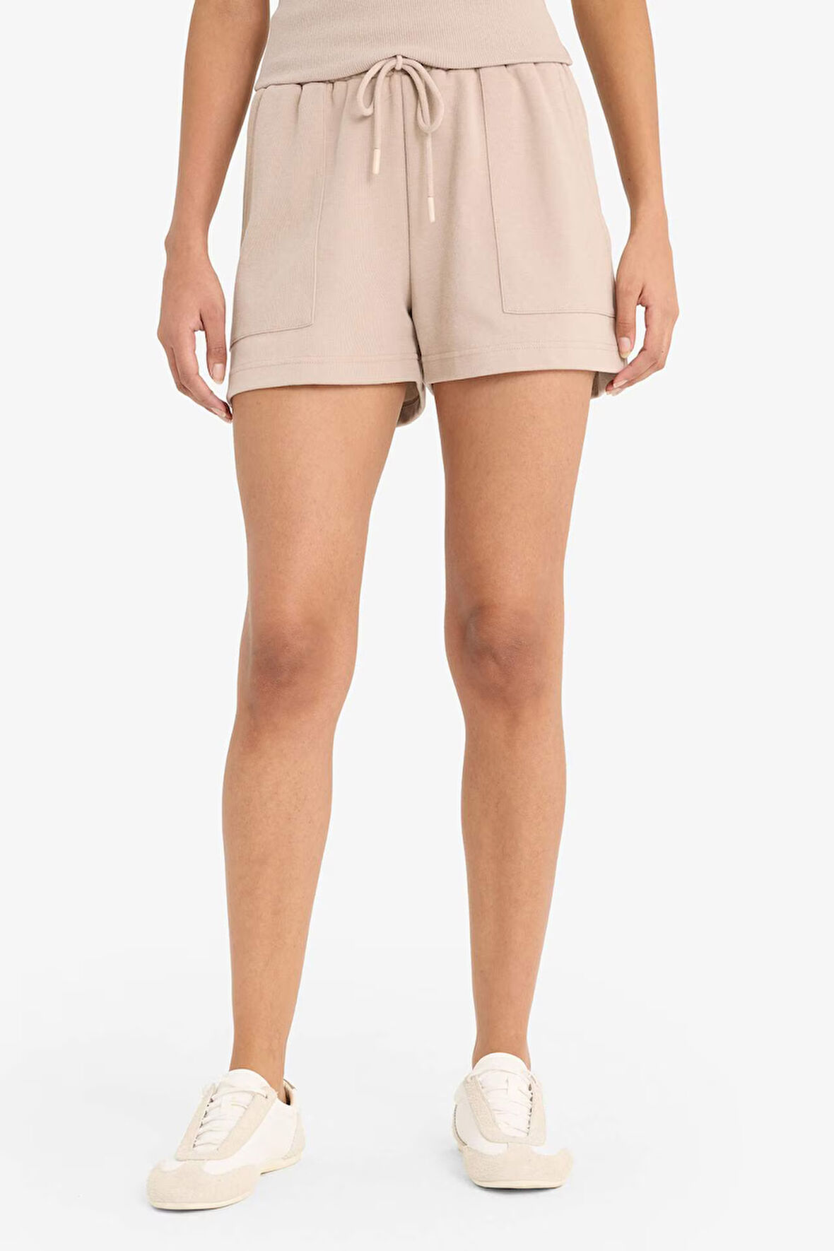 Regular Fit Beli Bağcıklı Cepli Şort