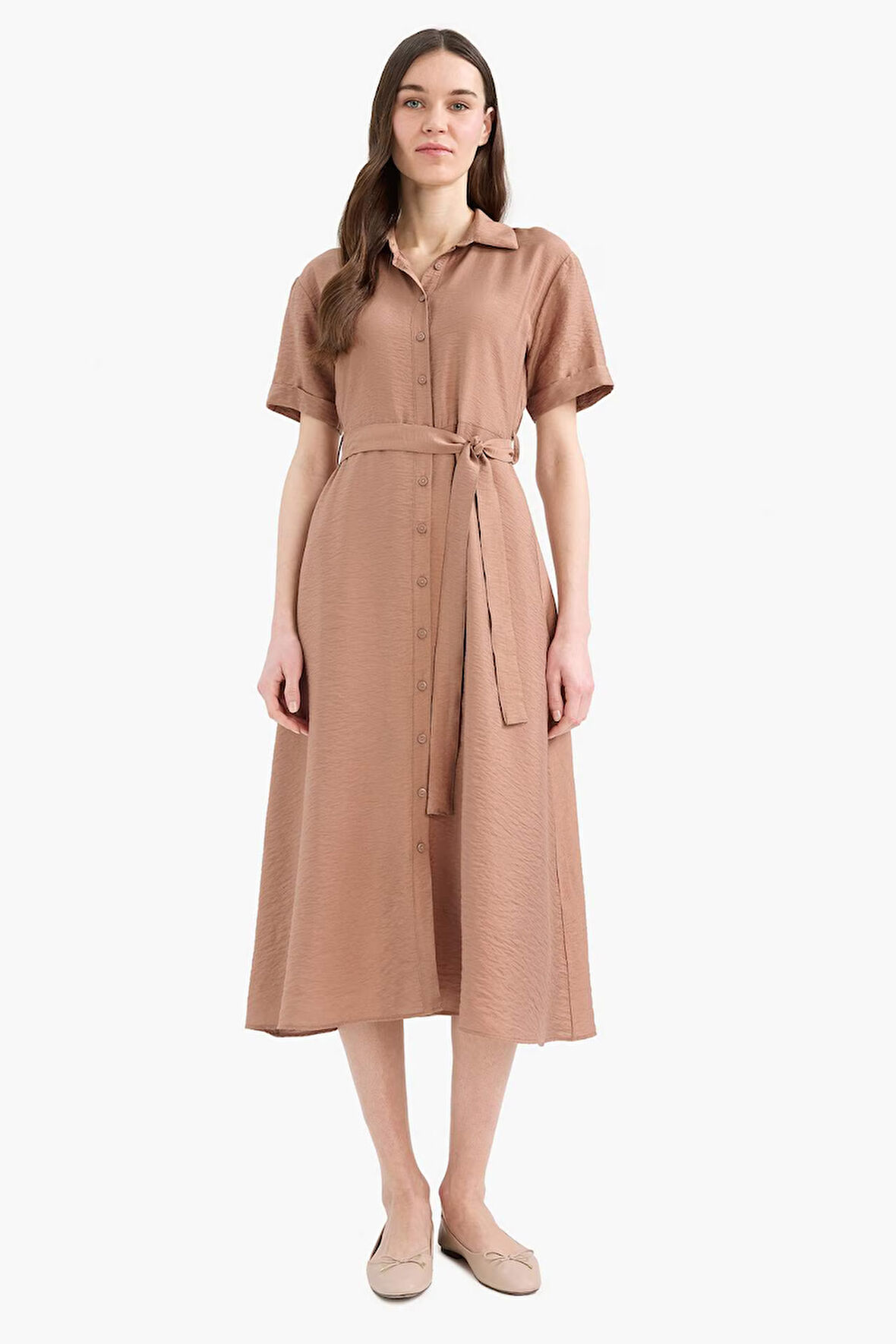 Regular Fit Gömlek Yaka Kuşaklı Kısa Kollu Maxi Elbise