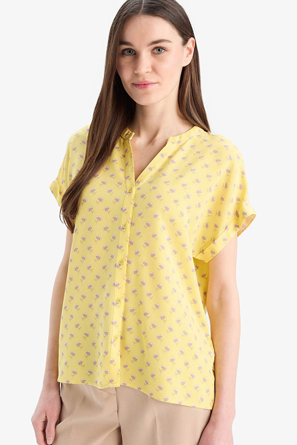 DeFacto Regular Fit Apaş Yaka Desenli Kısa Kollu Gömlek I6173AZ25SMYL293