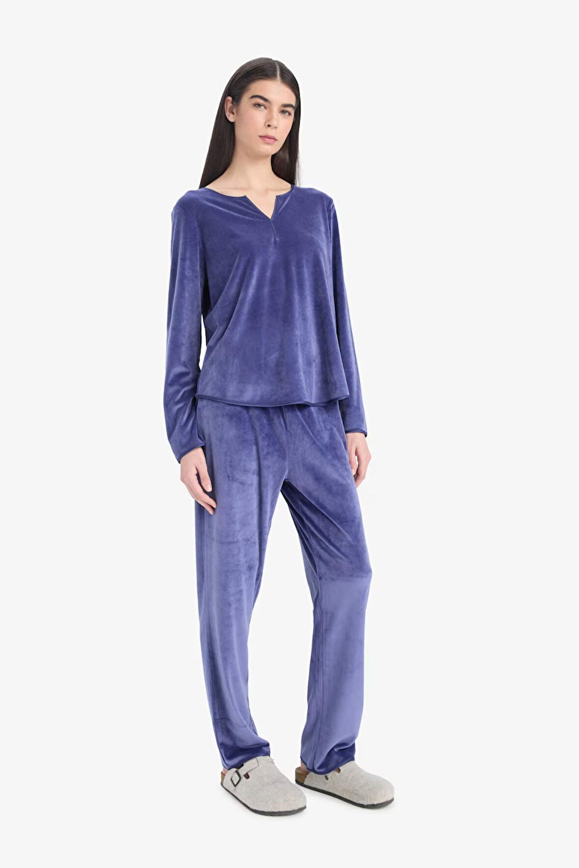 Pijama Takımı Regular Fit Uzun Kollu Velur Üst Uzun Alt-Fall in Love