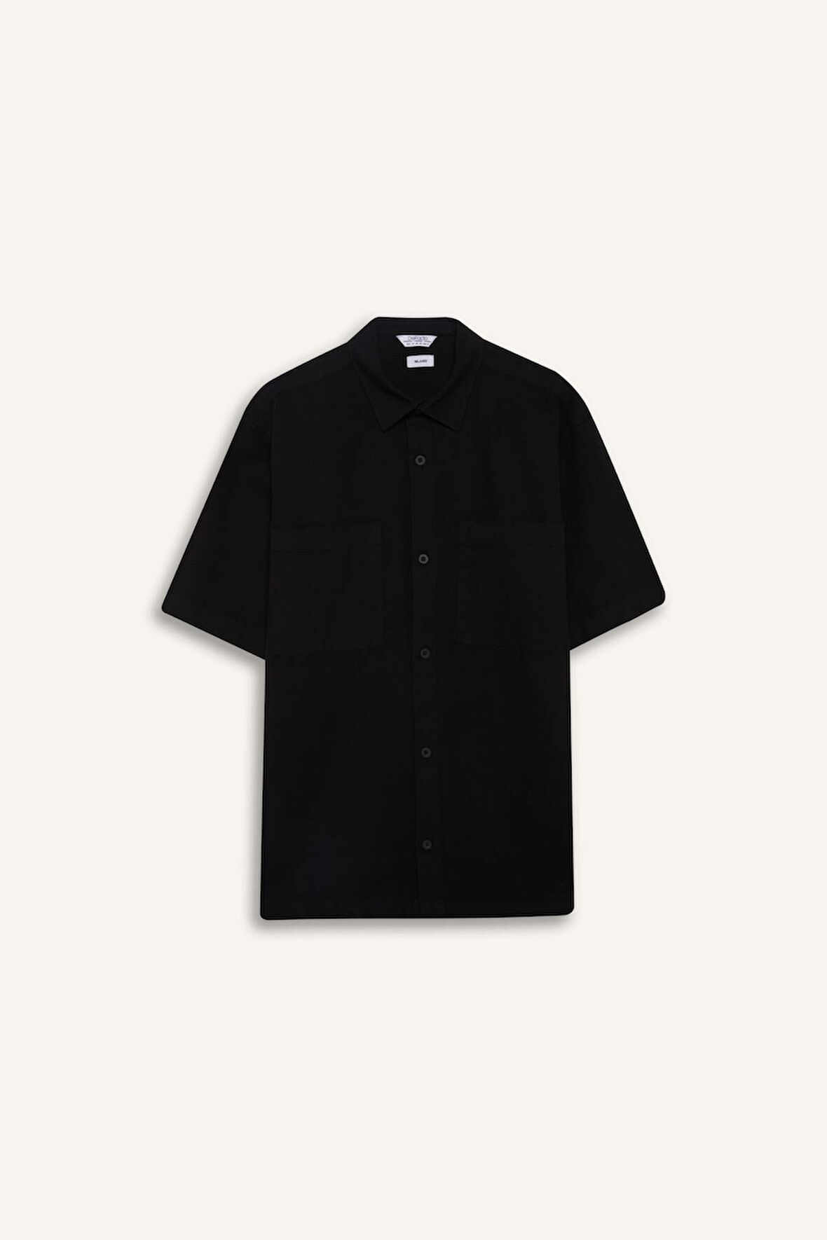 DeFacto %100 Pamuk Relax Fit Yazlık Cepli Kısa Kollu Siyah Gömlek E4943AX25SPBK81