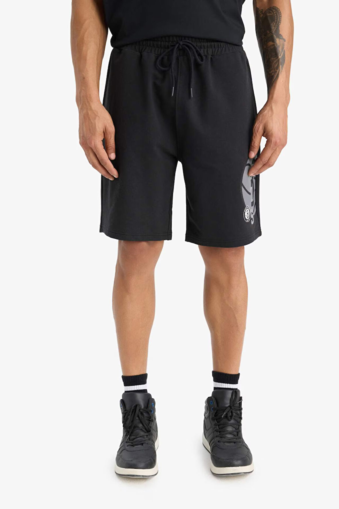 DeFactoFit NBA Brooklyn Nets Standart Fit Kısa Paça Şort