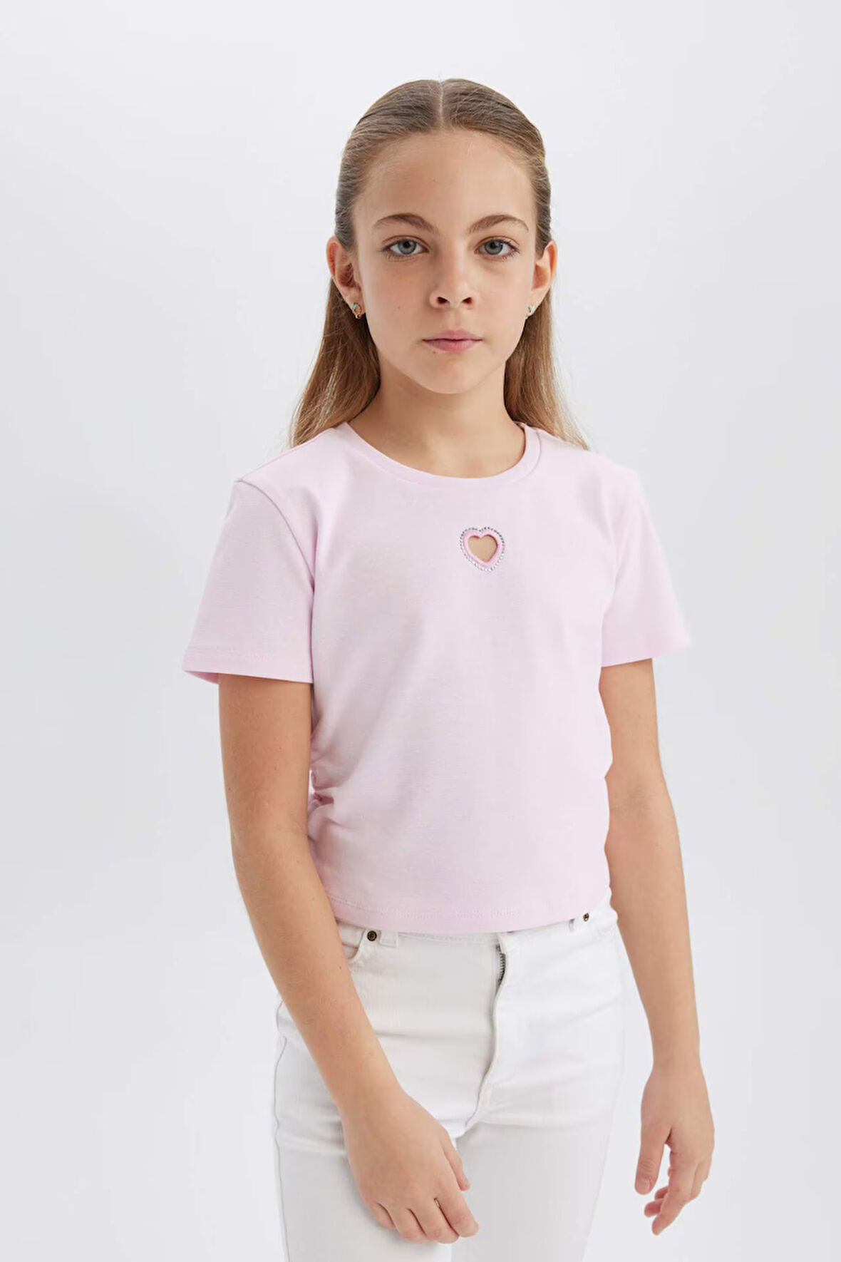 DeFacto Kız Çocuk 23 Nisan Çocuk Bayramı Slim Fit Dar Kesim Bisiklet Yaka Kalp Desenli Ribana Kısa Kollu Tişört E0823A825SMPN74