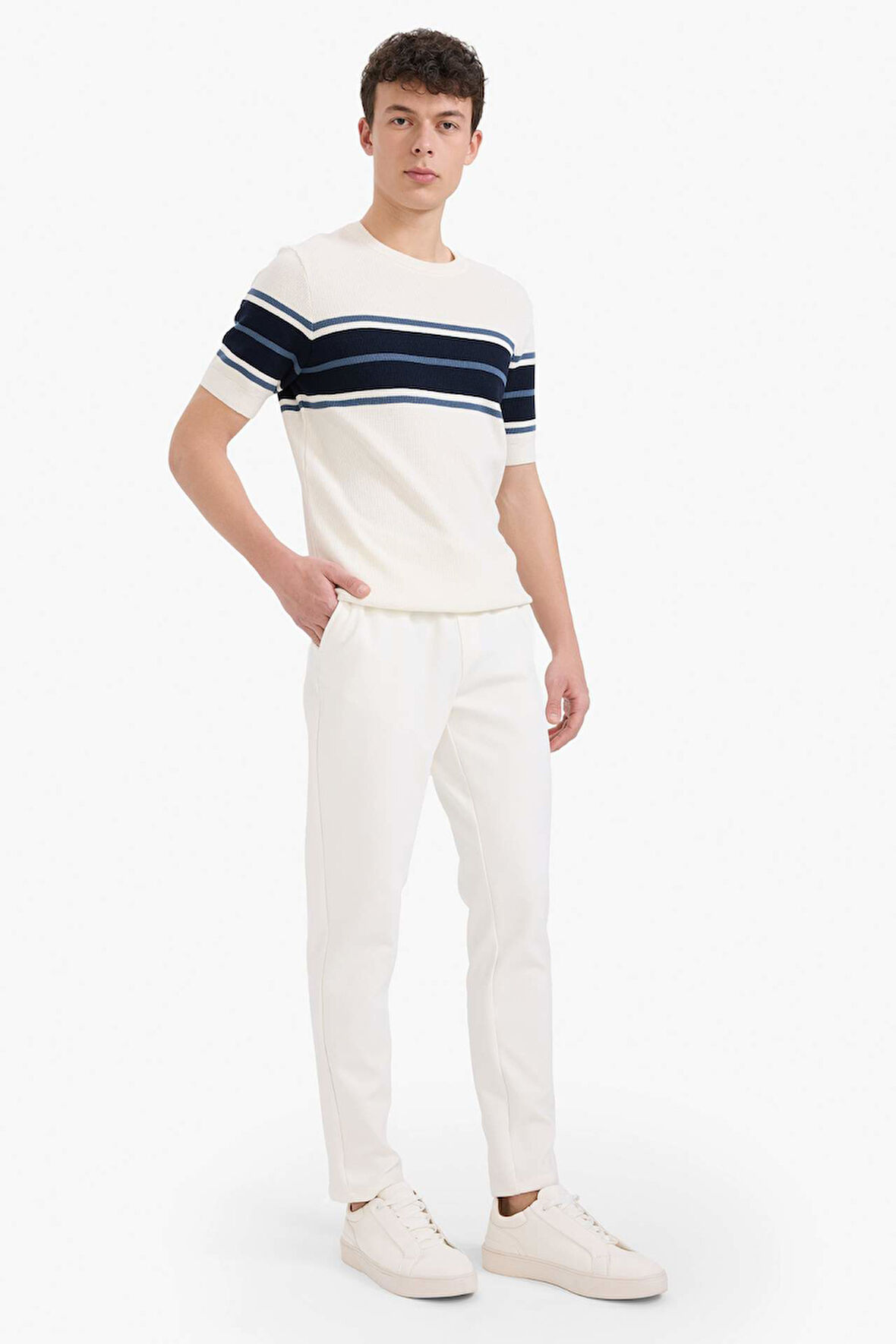 DeFacto Jogger Pantolon Basic Düz Beli Bağcıklı Cepli Düz Paça C6022AX25SPER77