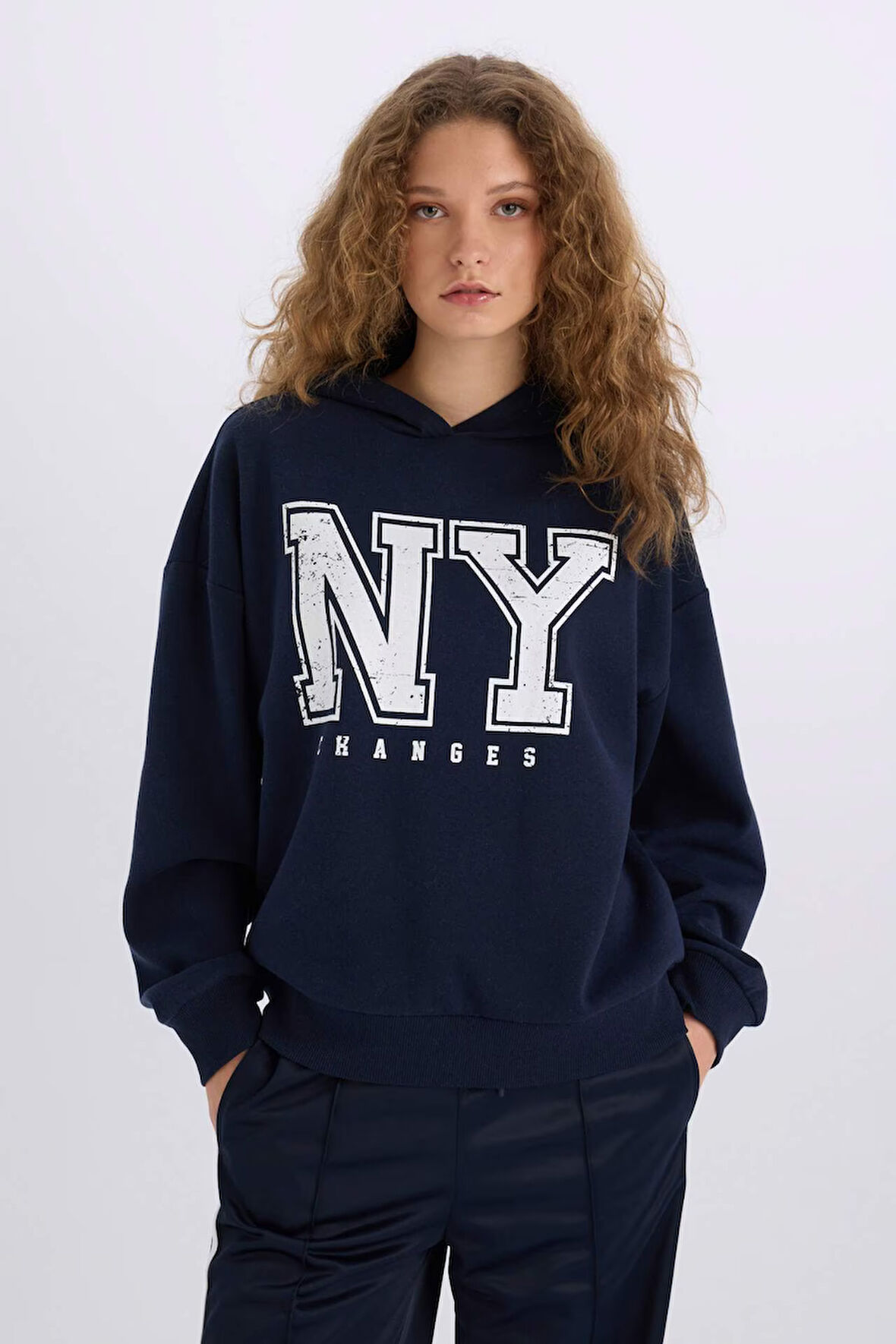 Loose Fit Kapüşonlu Baskılı Kalın Kumaş Sweatshirt
