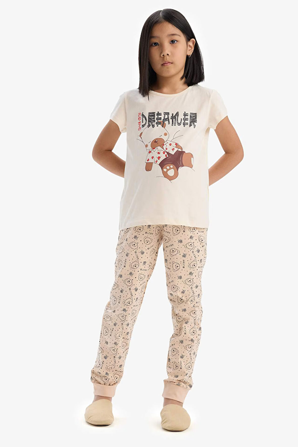 DeFacto Kız Çocuk Pijama Takımı Baskılı Kısa Kollu Üst Desenli Alt E2222A825SPBG744