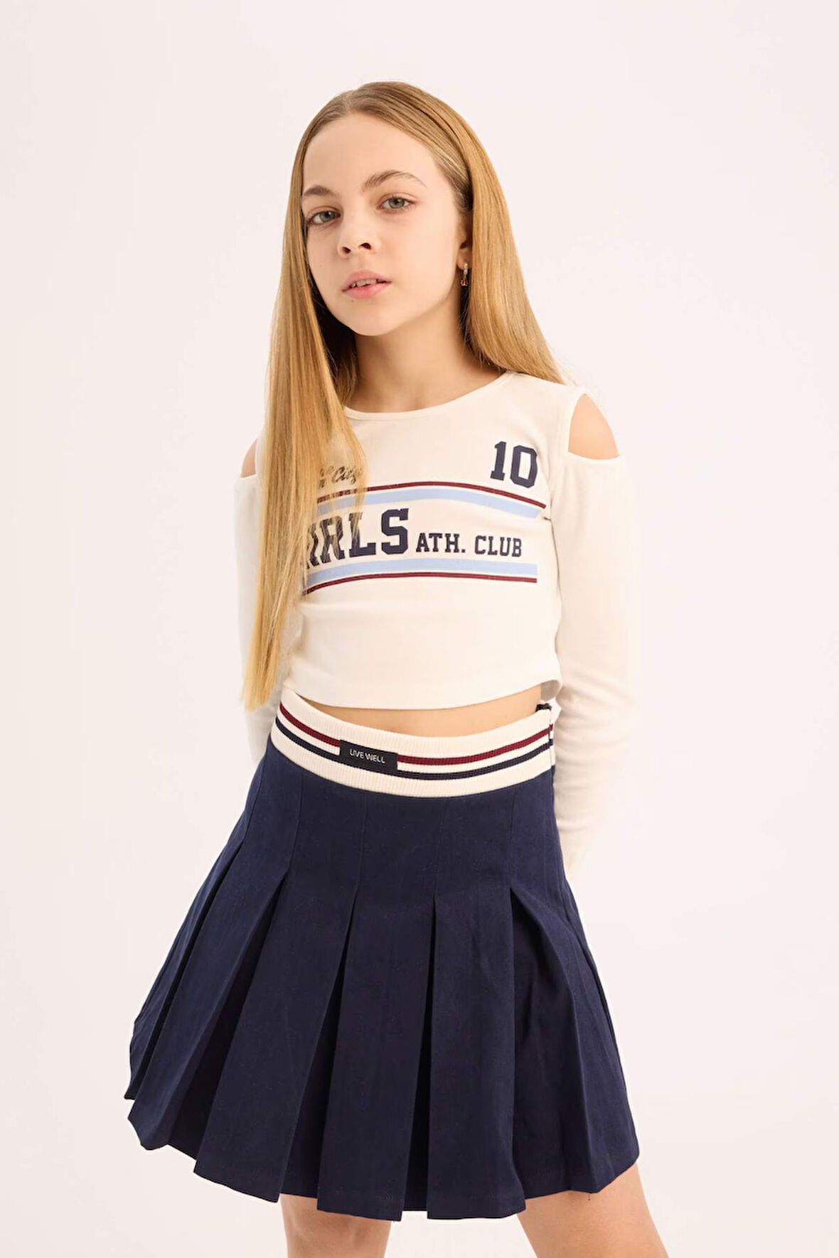 DeFacto Kız Çocuk Slim Fit Dar Kesim Bisiklet Yaka Baskılı Ribana Uzun Kollu Tişört D9920A825SPER85