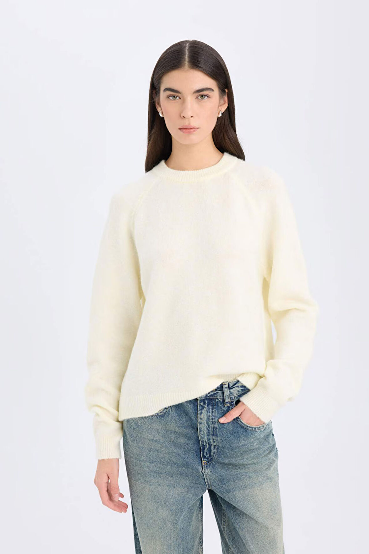 DeFacto Regular Fit Bisiklet Yaka Basic Düz Triko Kazak D0035AX24WNYL238