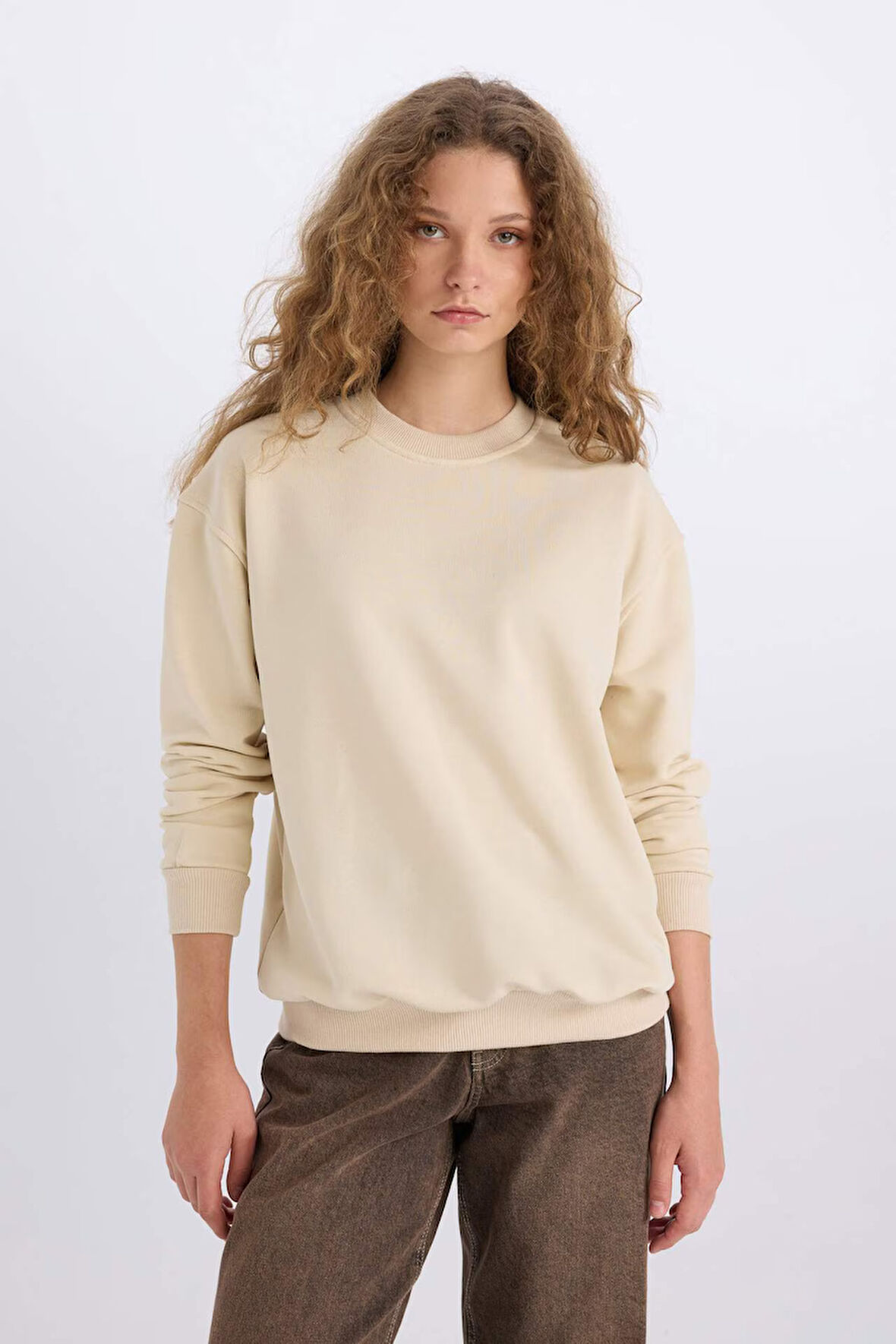 Oversize Geniş Kalıp Bisiklet Yaka Basic Düz Kalın Sweatshirt