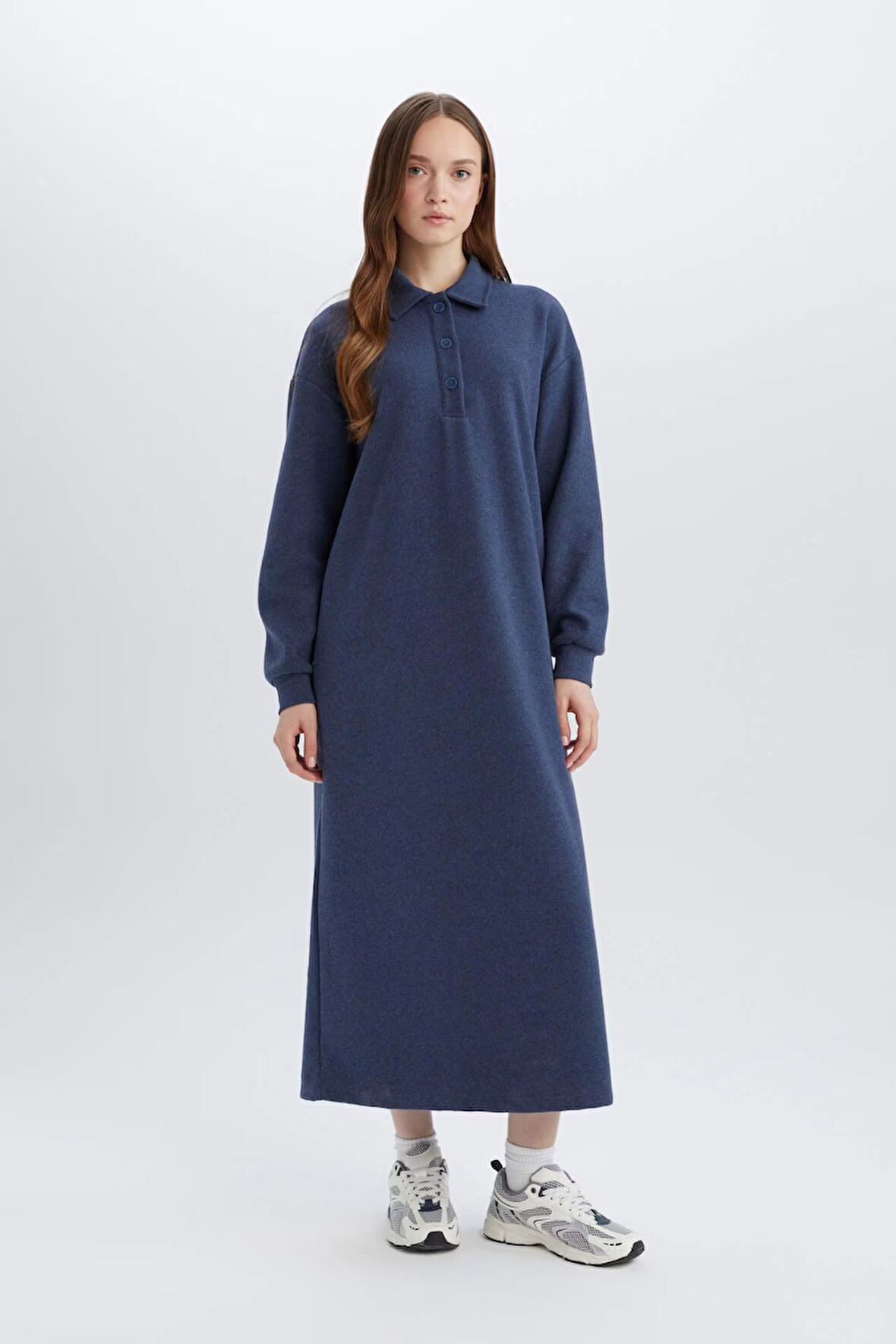 DeFacto Regular Fit Gömlek Yaka Selanik Kumaş Uzun Kollu Maxi Elbise B7260AX24WNBE164