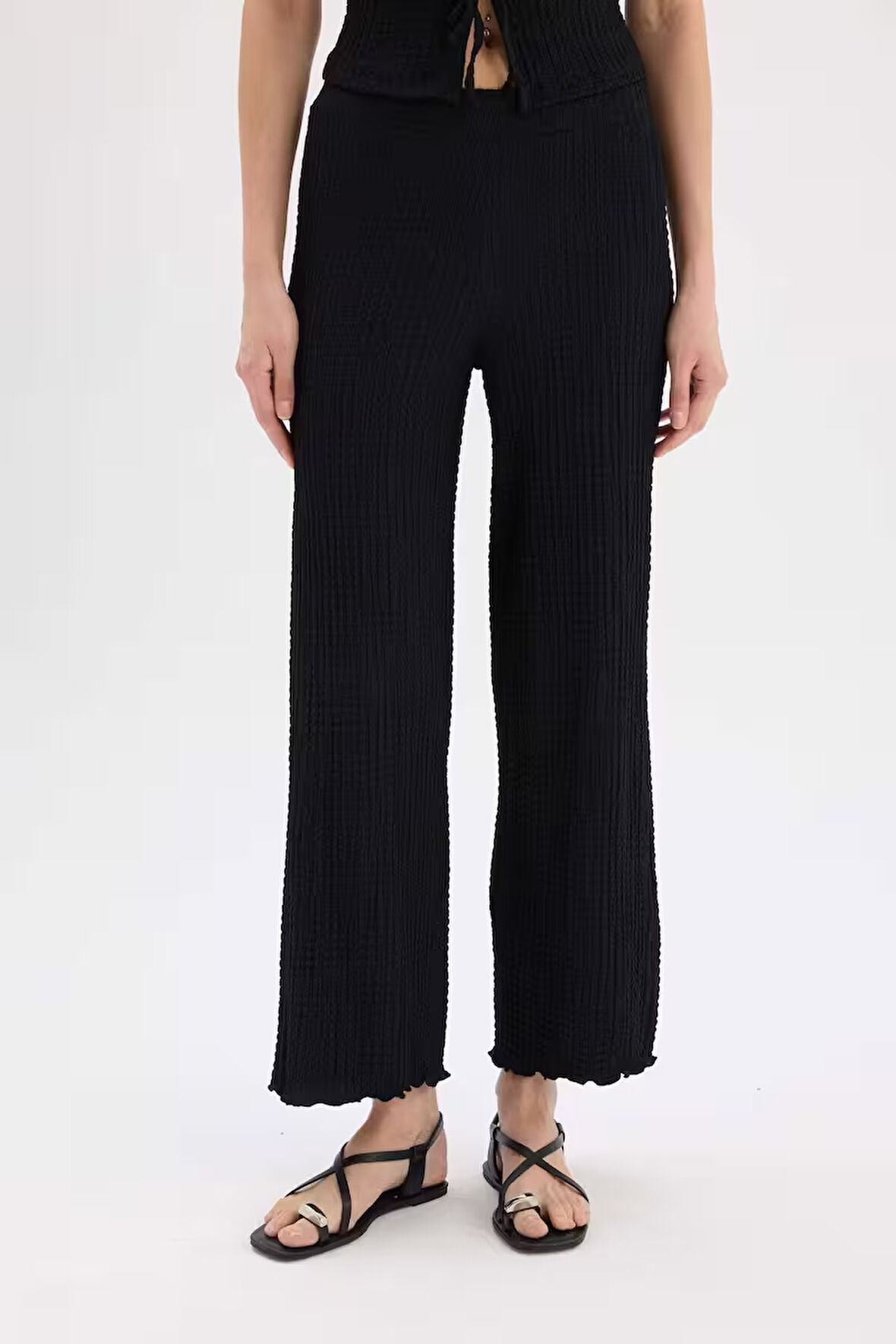 	Wide Leg Geniş Paça Beli Lastikli Basic Düz Bürümcük Pantolon