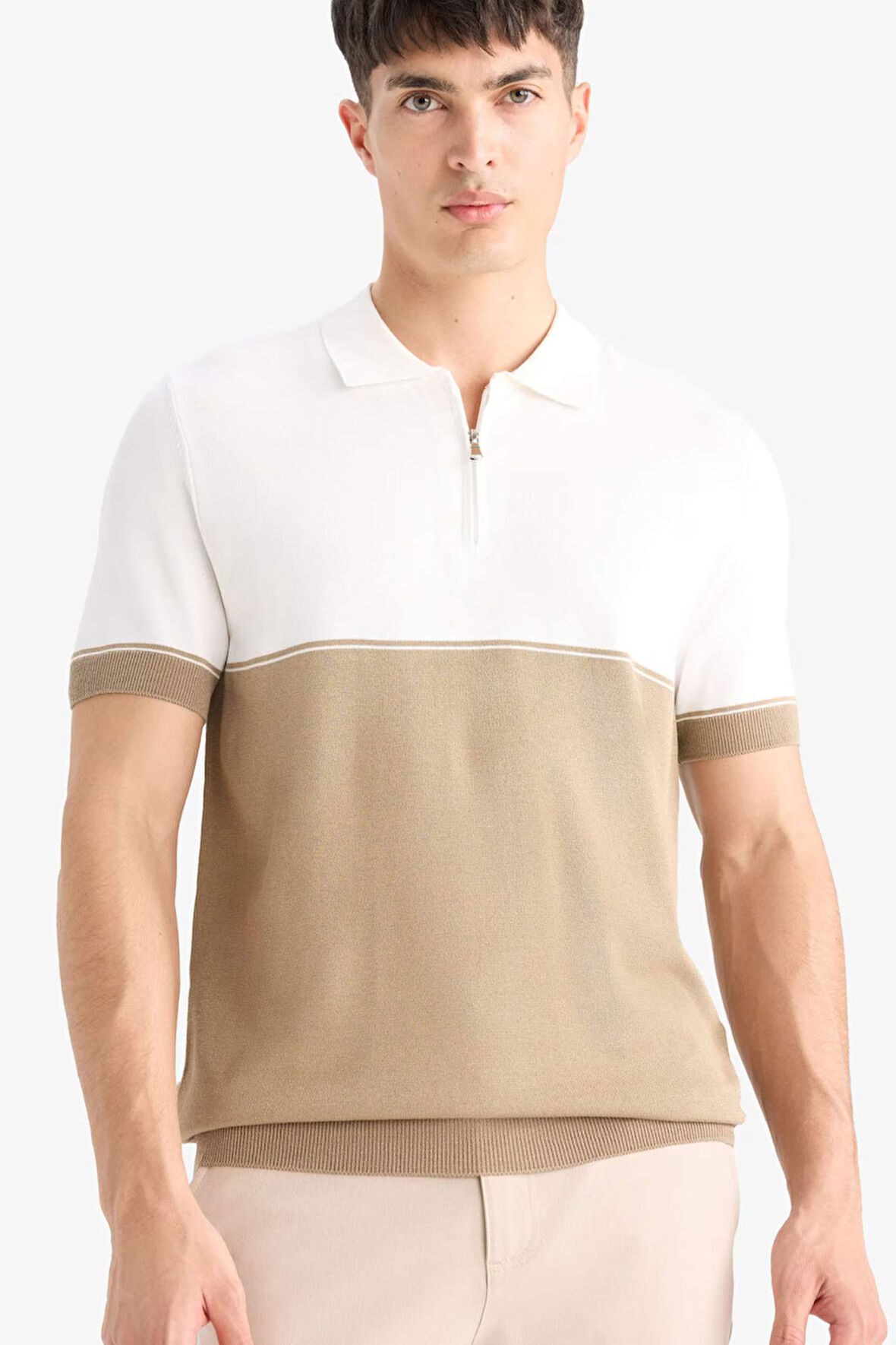 DeFacto Standart Fit Polo Yaka Triko Kısa Kollu Tişört E4895AX25SMBG433