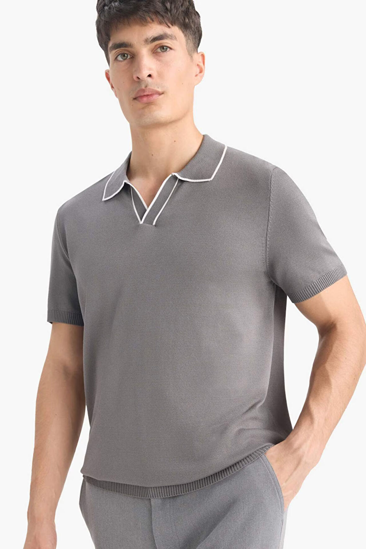 DeFacto Modern Fit Polo Yaka Kısa Kollu Triko Tişört C4984AX25SMGR431