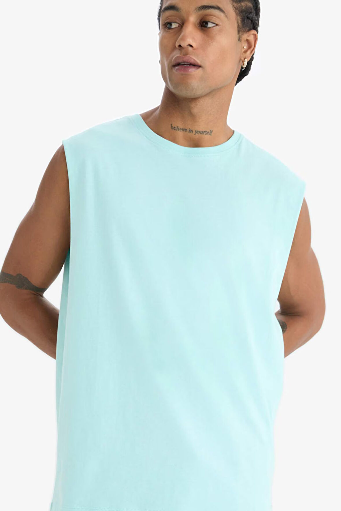 DeFactoFit Boxy Fit Bisiklet Yaka Sporcu Atlet